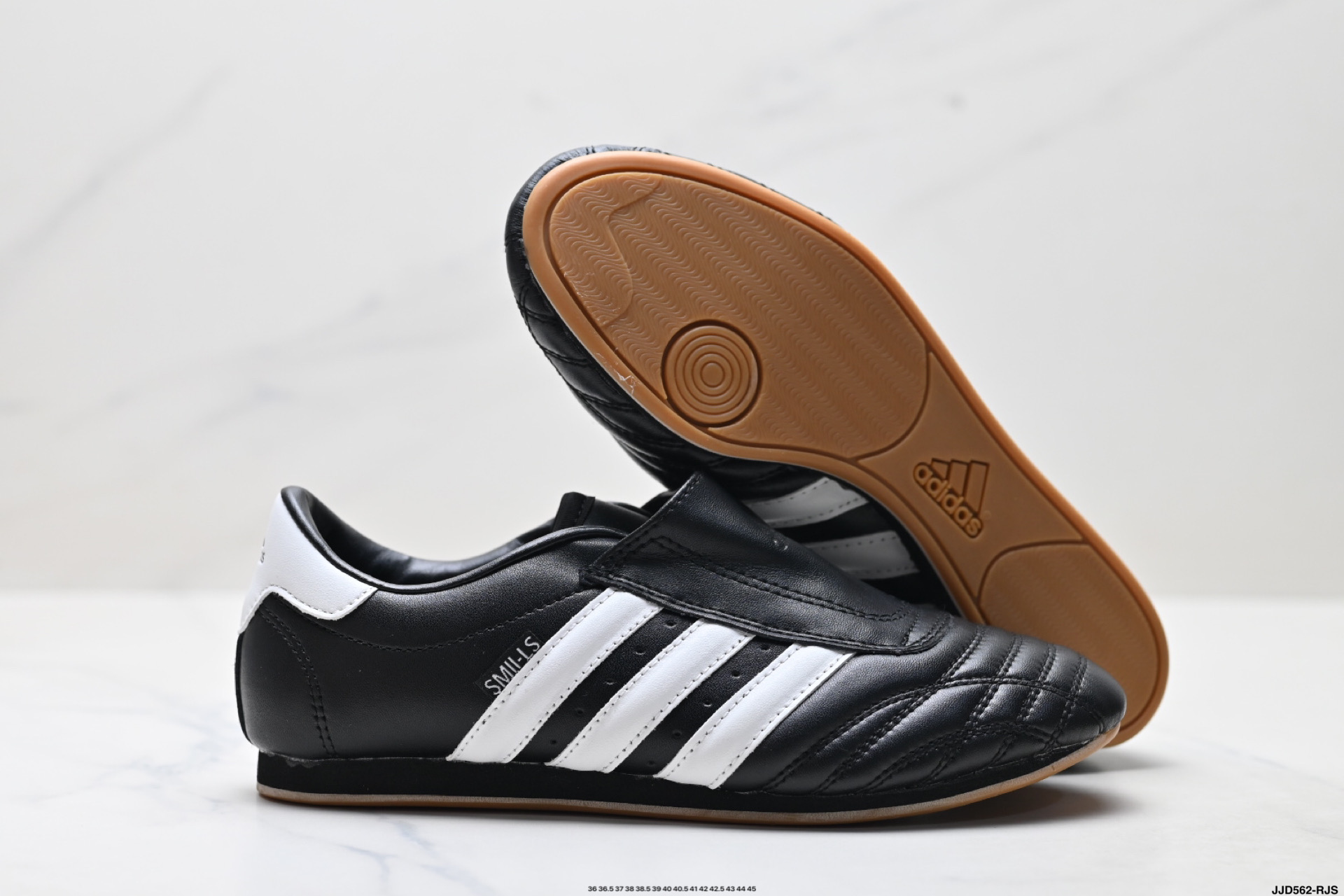 140 Adidas Originals Taekwondo 阿迪达斯 运动舒适 防滑耐磨包裏性低帮 训练鞋 JH9664-Chinese UA Cheap High Quatity Brand Clothes Bags handbags Sneakers wholesale wholesaler seller from China Factory suppliers Fashion Clothing Shoes best Quality Beautiful Price 140 Adidas Originals Taekwondo 阿迪达斯 运动舒适 防滑耐磨包裏性低帮 训练鞋 JH9664