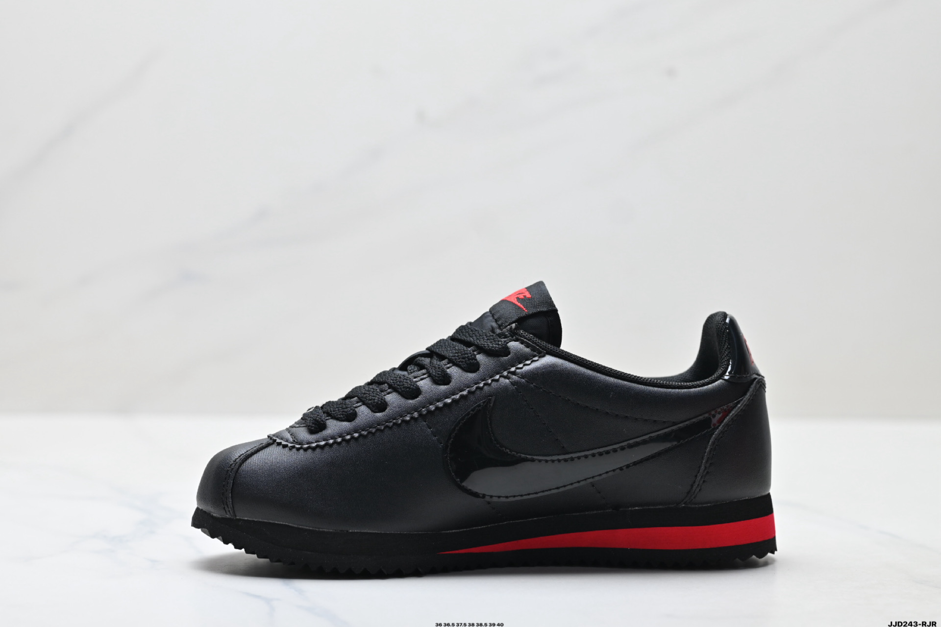 Nike Classic Cortez 耐克经典轻便舒适男子阿甘鞋休闲跑步鞋运动鞋 纯粹而执着的精神 IM8057-297
