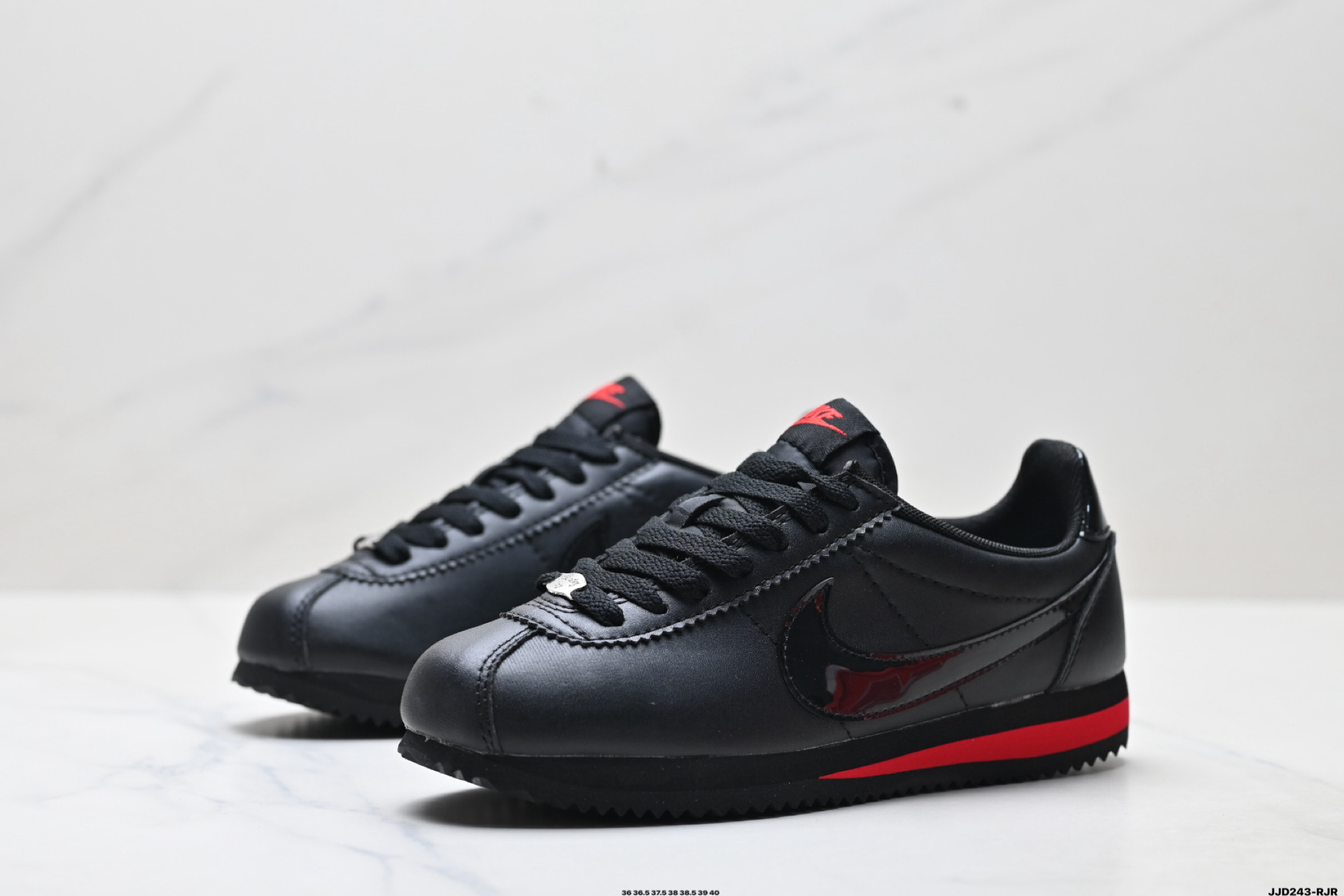 Nike Classic Cortez 耐克经典轻便舒适男子阿甘鞋休闲跑步鞋运动鞋 纯粹而执着的精神 IM8057-297