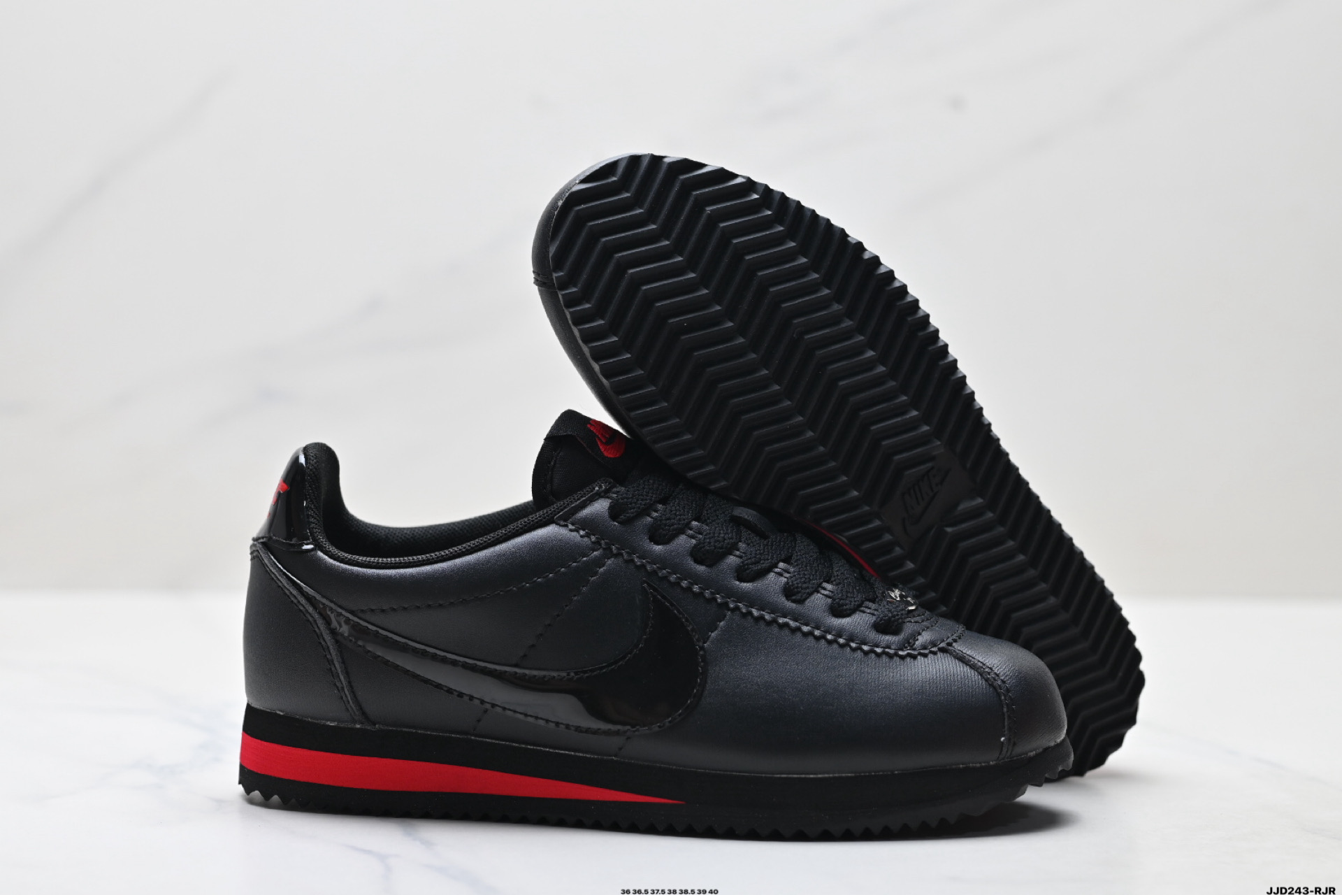 Nike Classic Cortez 耐克经典轻便舒适男子阿甘鞋休闲跑步鞋运动鞋 纯粹而执着的精神 IM8057-297
