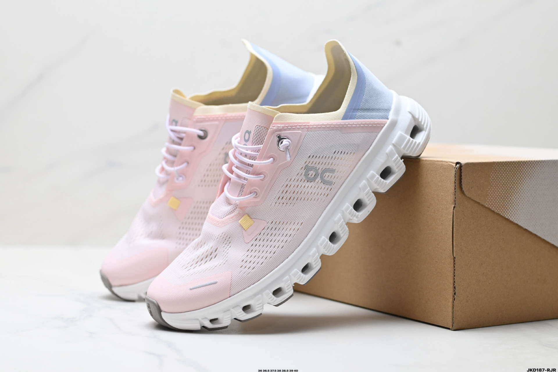 170 On昂跑 Cloud 6 Coa 轻量运动休闲鞋 轻量透气的工程网格结合环保人造麂皮