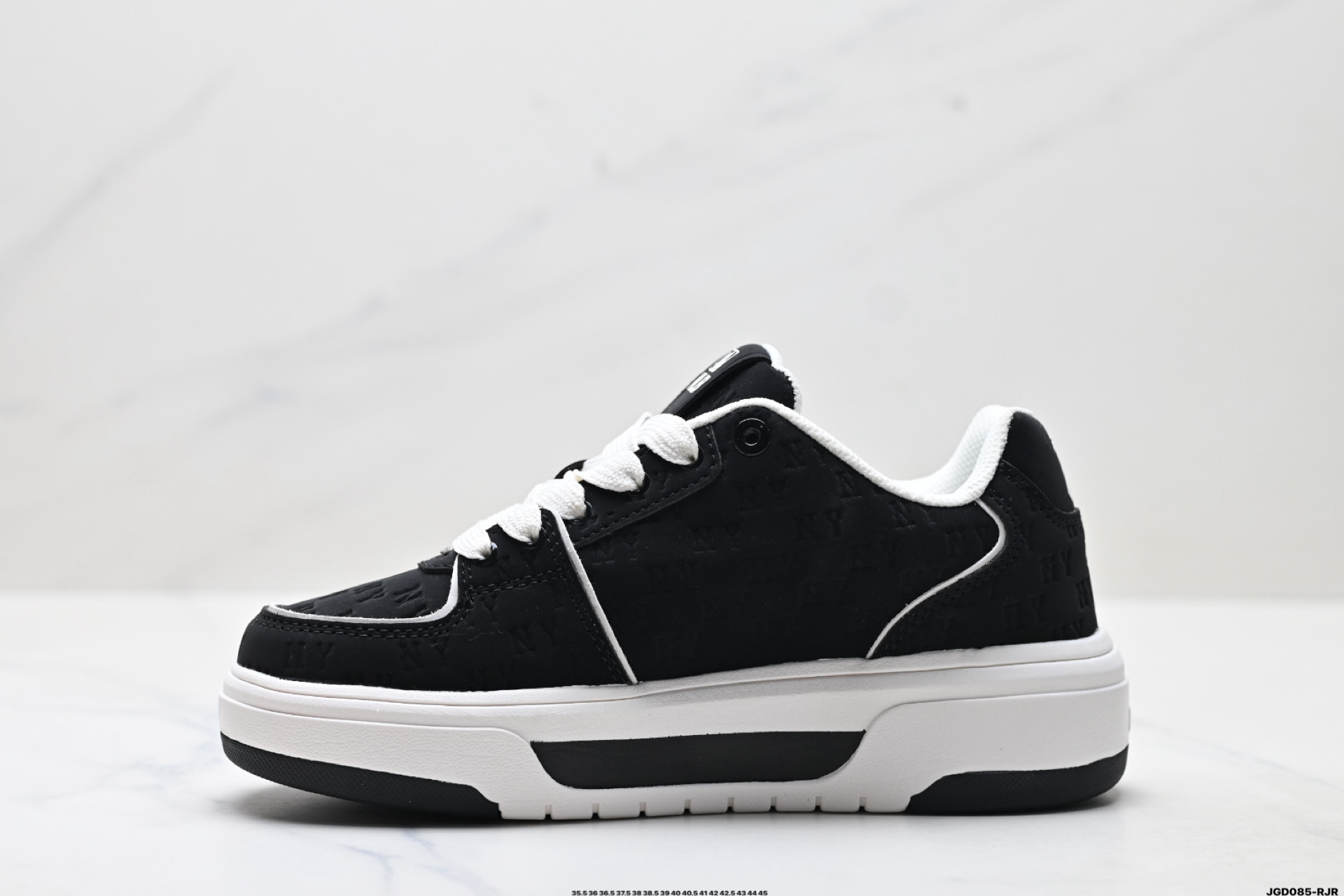 190 MLB 纽约洋基队 CHUNKY LINER EMBO MONOGRAM 印刻老花 时尚舒适 休闲运动 防滑耐磨增高 低帮 板鞋 3ASXE025N