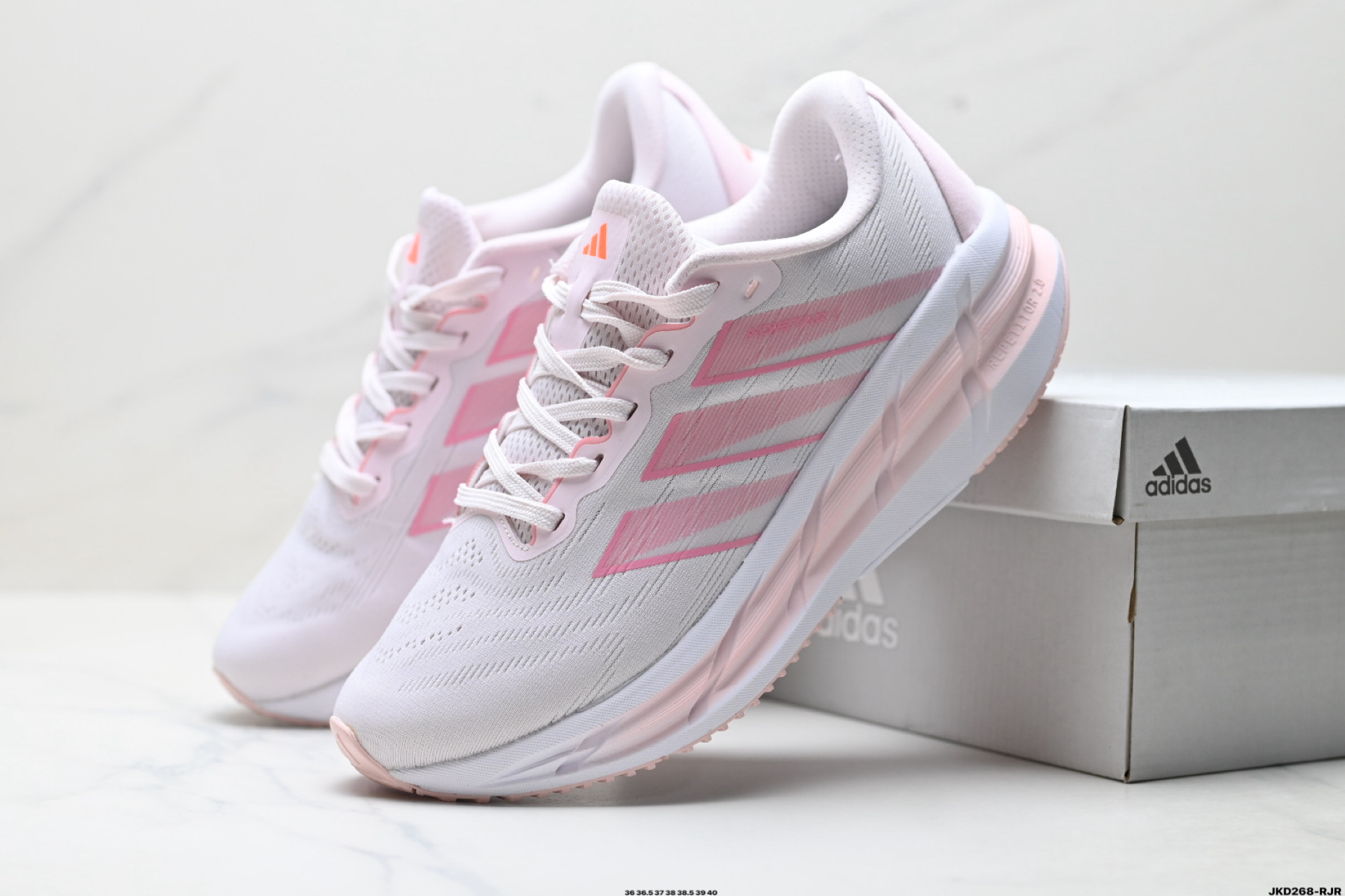 Adidas ADISTAR 阿迪达斯 舒适时尚 网布防滑耐磨 低帮 休闲跑步鞋 ID6182