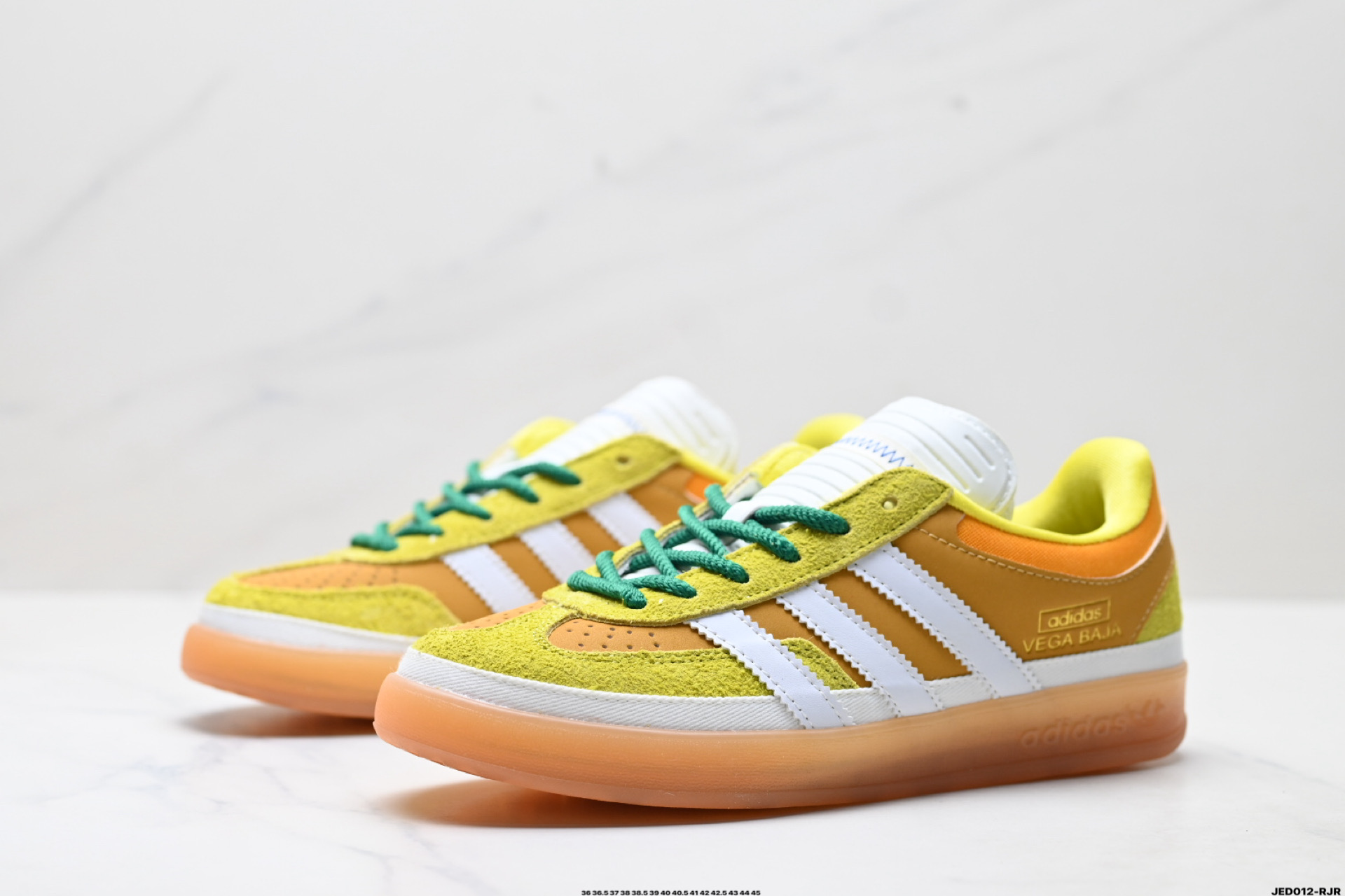 Bad Bunny x Adidas Originals Gazelle INdoor 三叶草休闲防滑耐磨低帮板鞋 JS5051