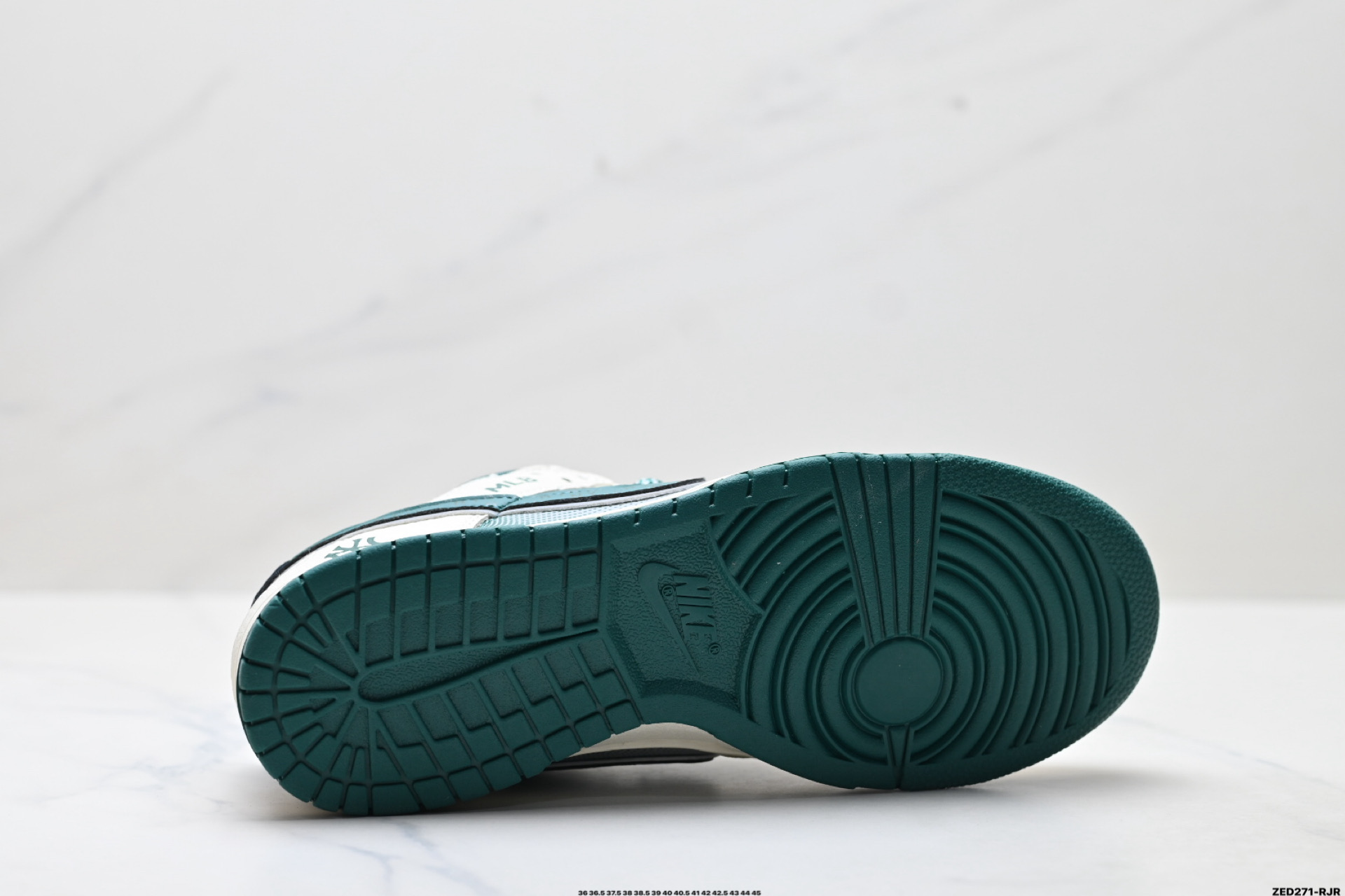 Nike Dunk Low Retro ‘DIY高端定制’耐克 低帮休闲运动板鞋 SJ2025-001