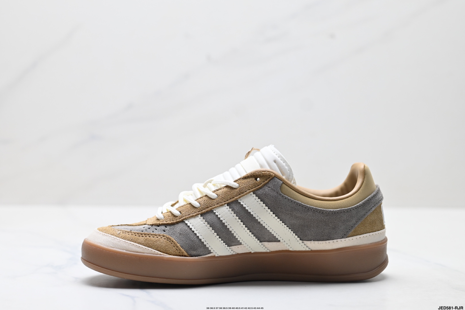 Bad Bunny x Adidas Originals Gazelle INdoor 三叶草休闲防滑耐磨低帮板鞋 JS5055