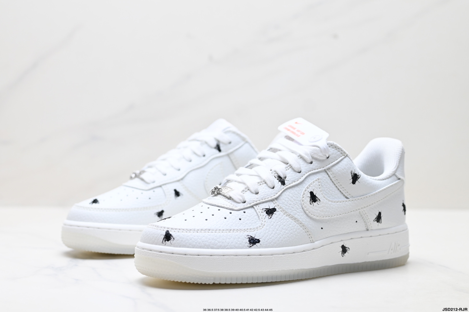 NIKE AIR FORCE 1‘07 IM3081-100