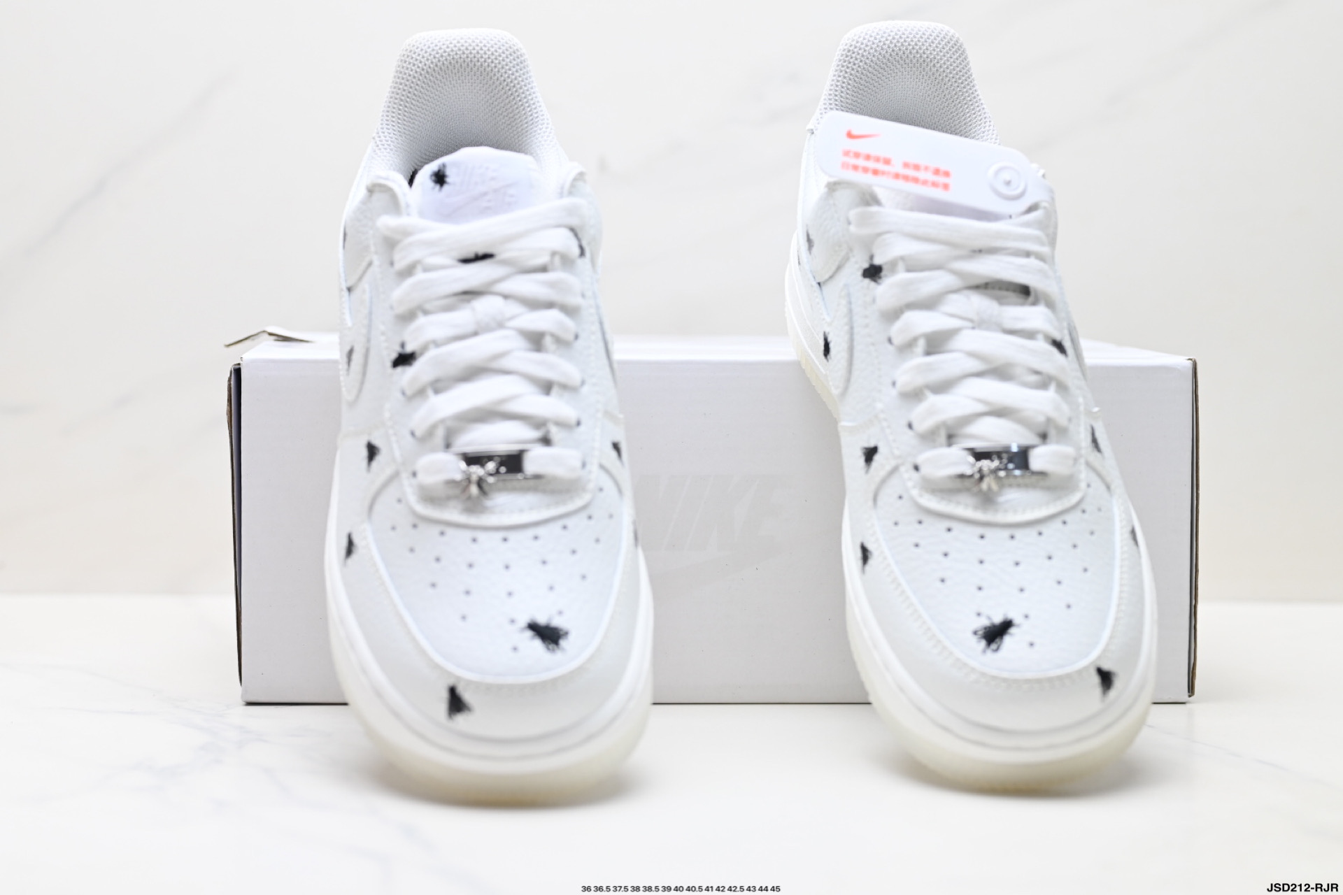 NIKE AIR FORCE 1‘07 IM3081-100