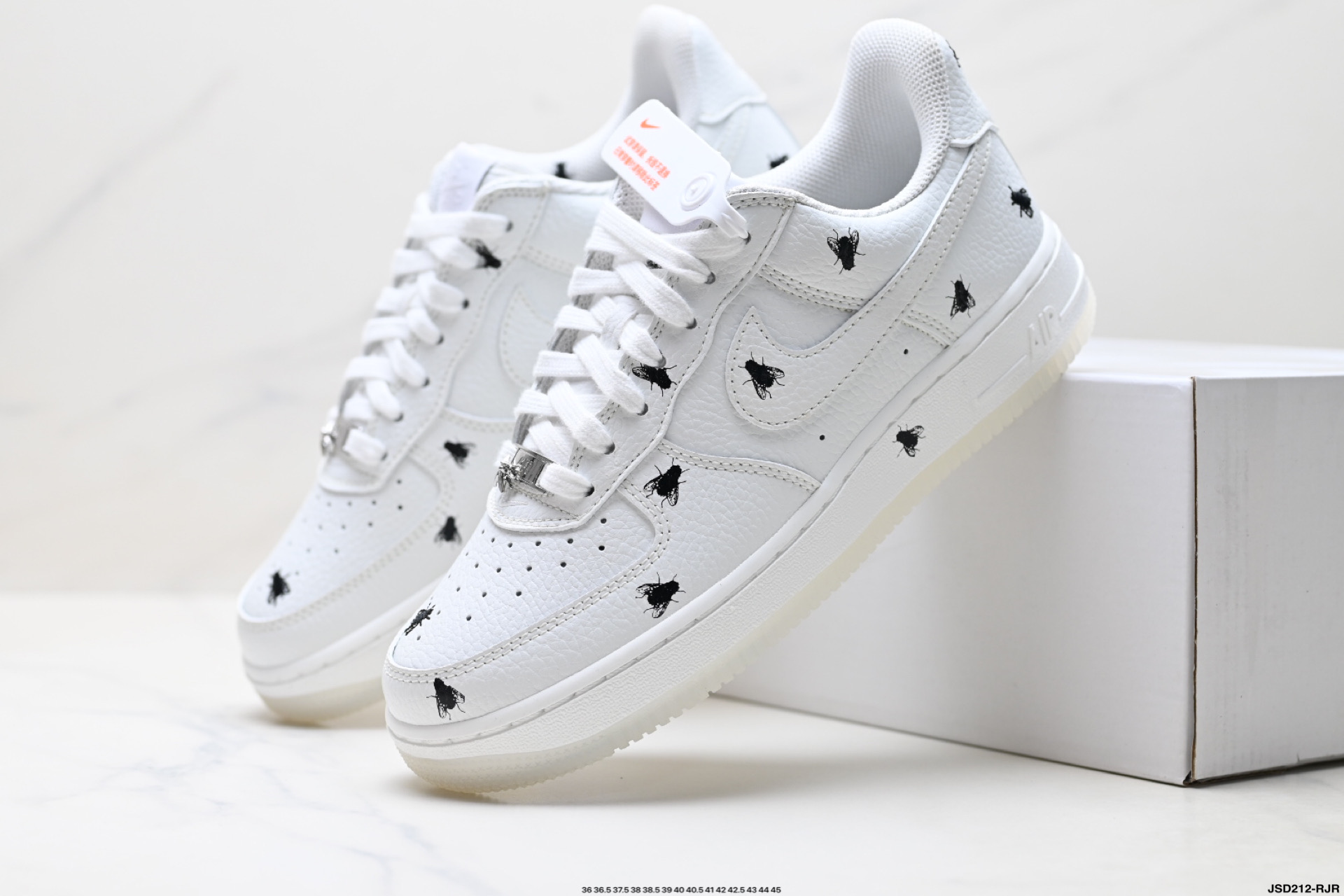 NIKE AIR FORCE 1‘07 IM3081-100