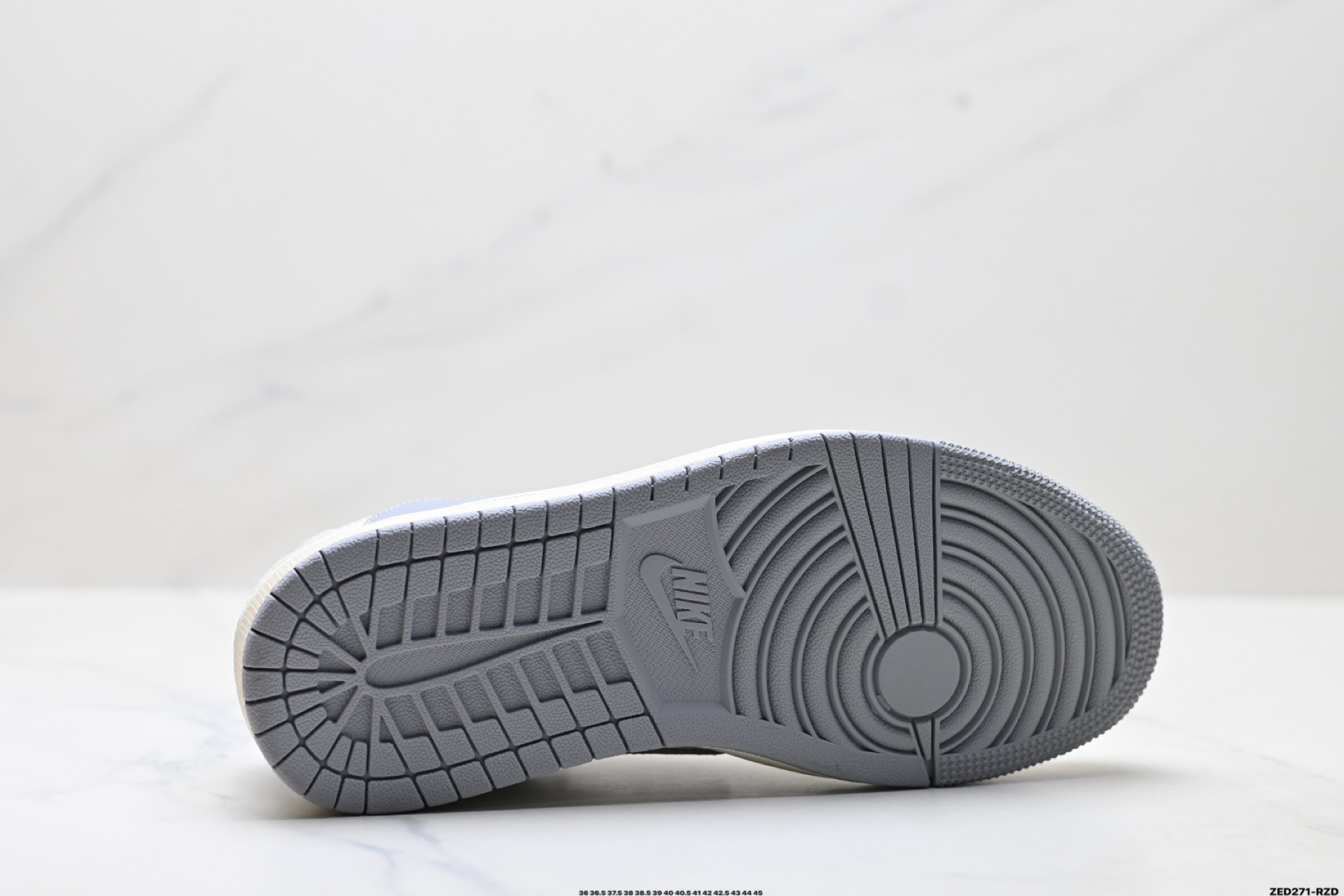 Nike Air Jordan 1 x Travis Scott AJ1倒勾 乔一倒钩 ‘DIY’定制 耐克 低帮文化篮球鞋 CS5288-502