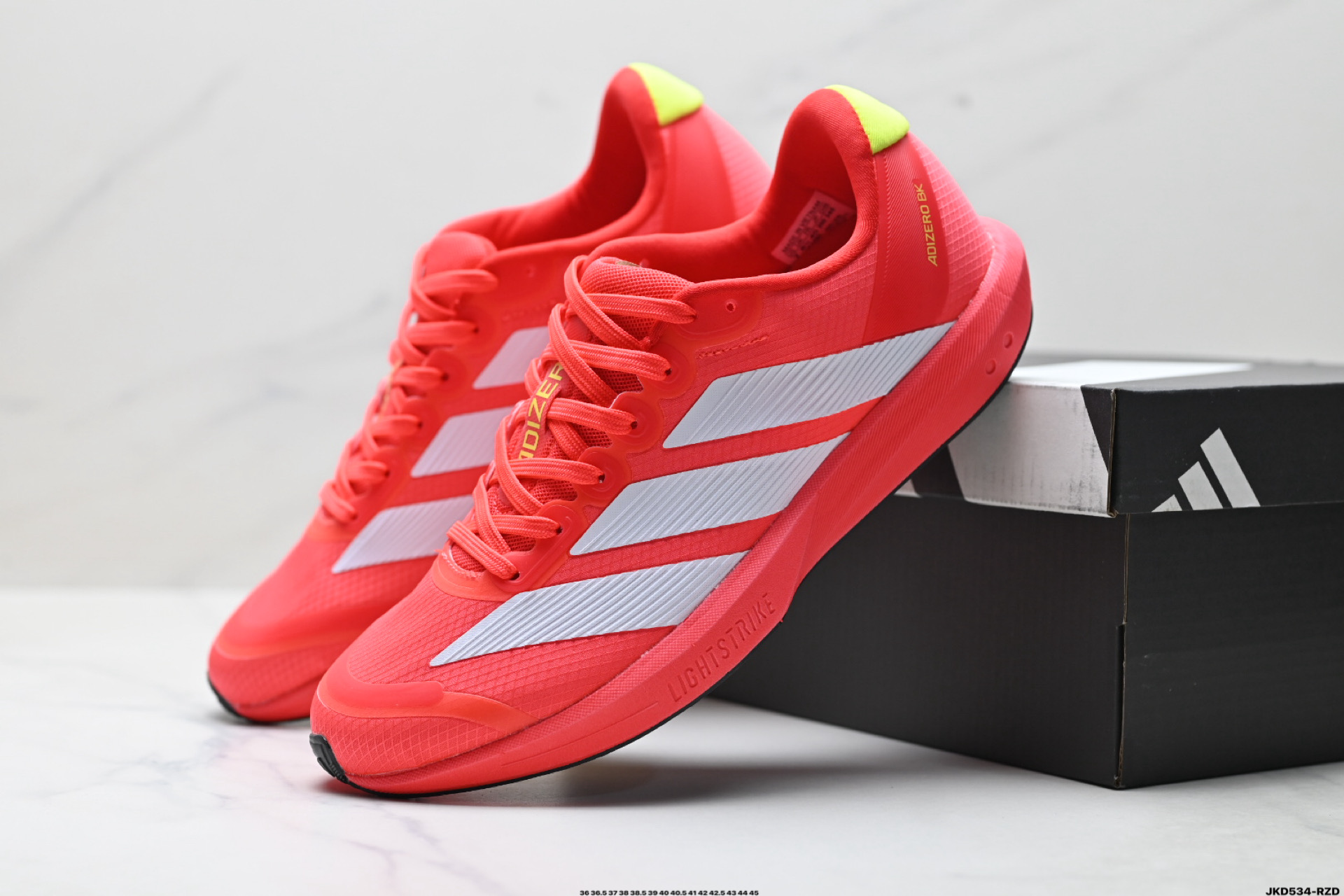 Adidas ADIZEROBK 马拉松飞线贾卡轻质透气休闲运动跑步鞋 JP6548