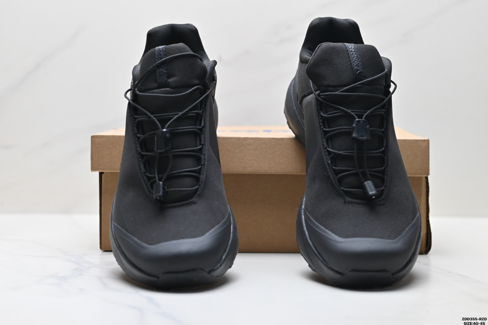 240 Reebok锐步 Liquid Speed 织物 GTX 柔软舒适 耐磨防水透气支撑 低帮 徒步鞋 B27580-D3