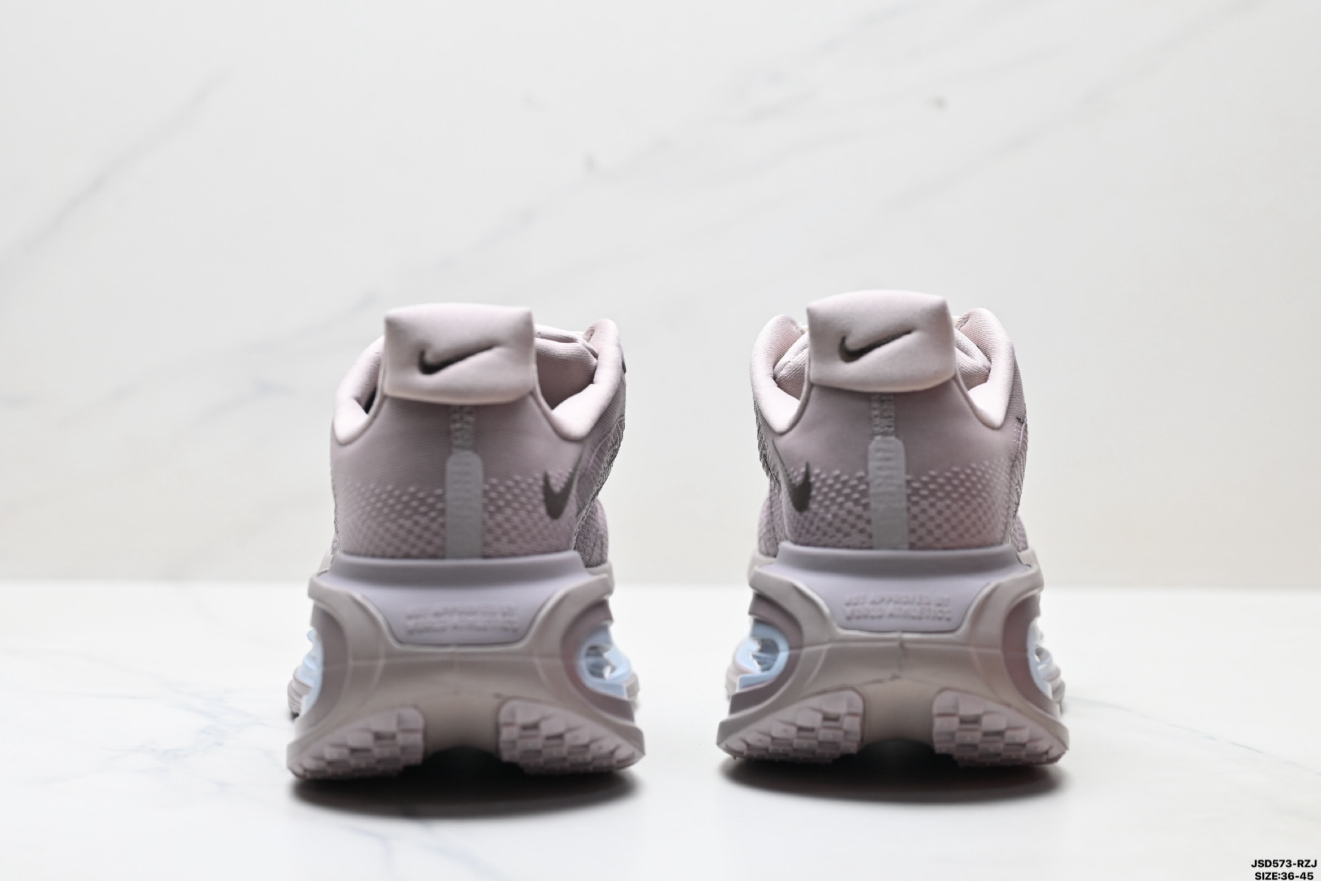 Nike VOMERO PREMIUM 耐克 舒适减震防滑 低帮跑步鞋 全掌ReactX泡绵中底 FN8453-033-莆田鞋,莆田鞋货源,高仿鞋,高仿鞋货源,安福档口,莆田高仿鞋,莆田鞋批发,高仿鞋批发,莆田高仿运动鞋,高仿运动鞋,莆田运动鞋 Nike VOMERO PREMIUM 耐克 舒适减震防滑 低帮跑步鞋 全掌ReactX泡绵中底 FN8453-033