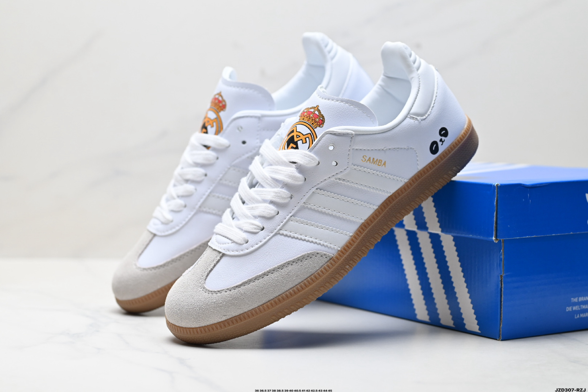 Adidas Originals Samba 桑巴舞系列 阿迪达斯 三叶草 绅士德训足球风百搭低帮休闲运动板鞋 IE4800