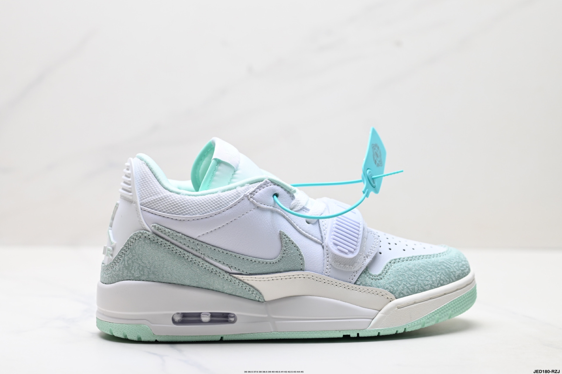 Nike Air Jordan Legacy 312 Low: Estilo Urbano y Comodidad Duradera 4 i1758386458110 3538 0 2