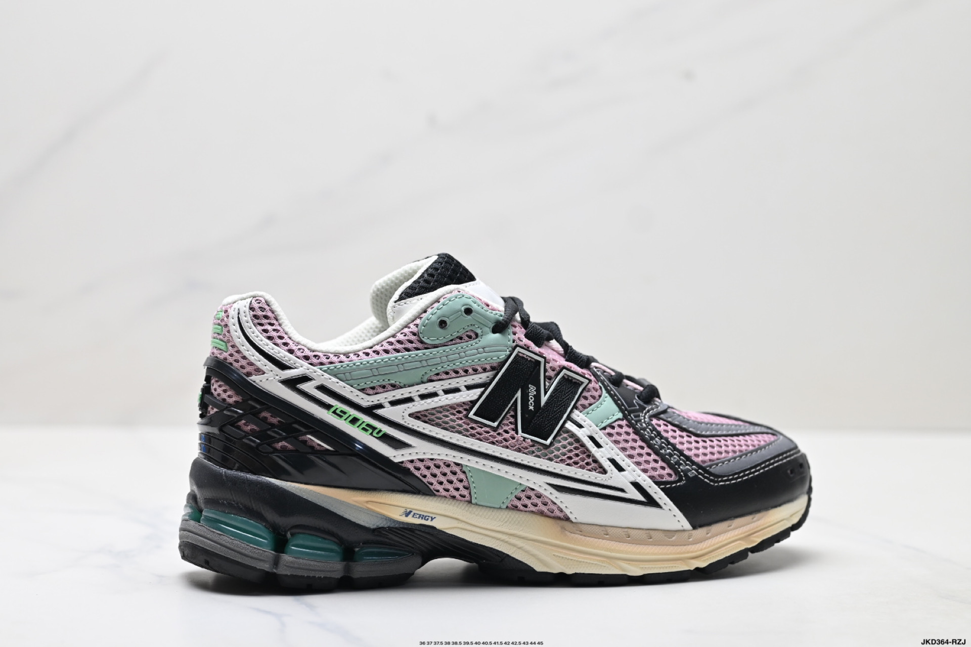 New Balance M1906: Zapatillas Retro con Estilo y Comodidad Excepcionales