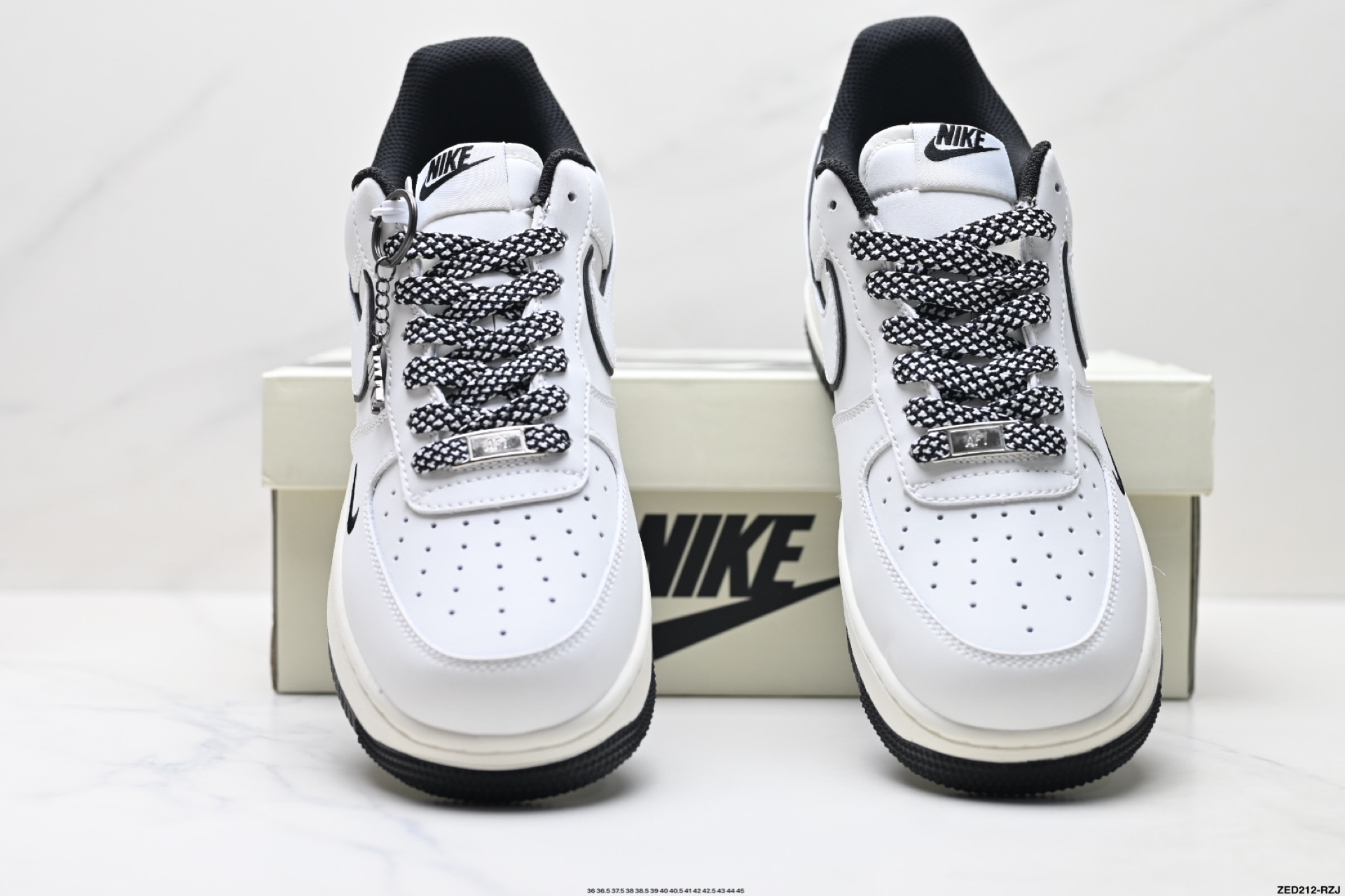 Nike Air Force 1 '07: Clásico Icono con Estilo Moderno Para Hombre y Mujer 8 i1758386618257 9656 0 6