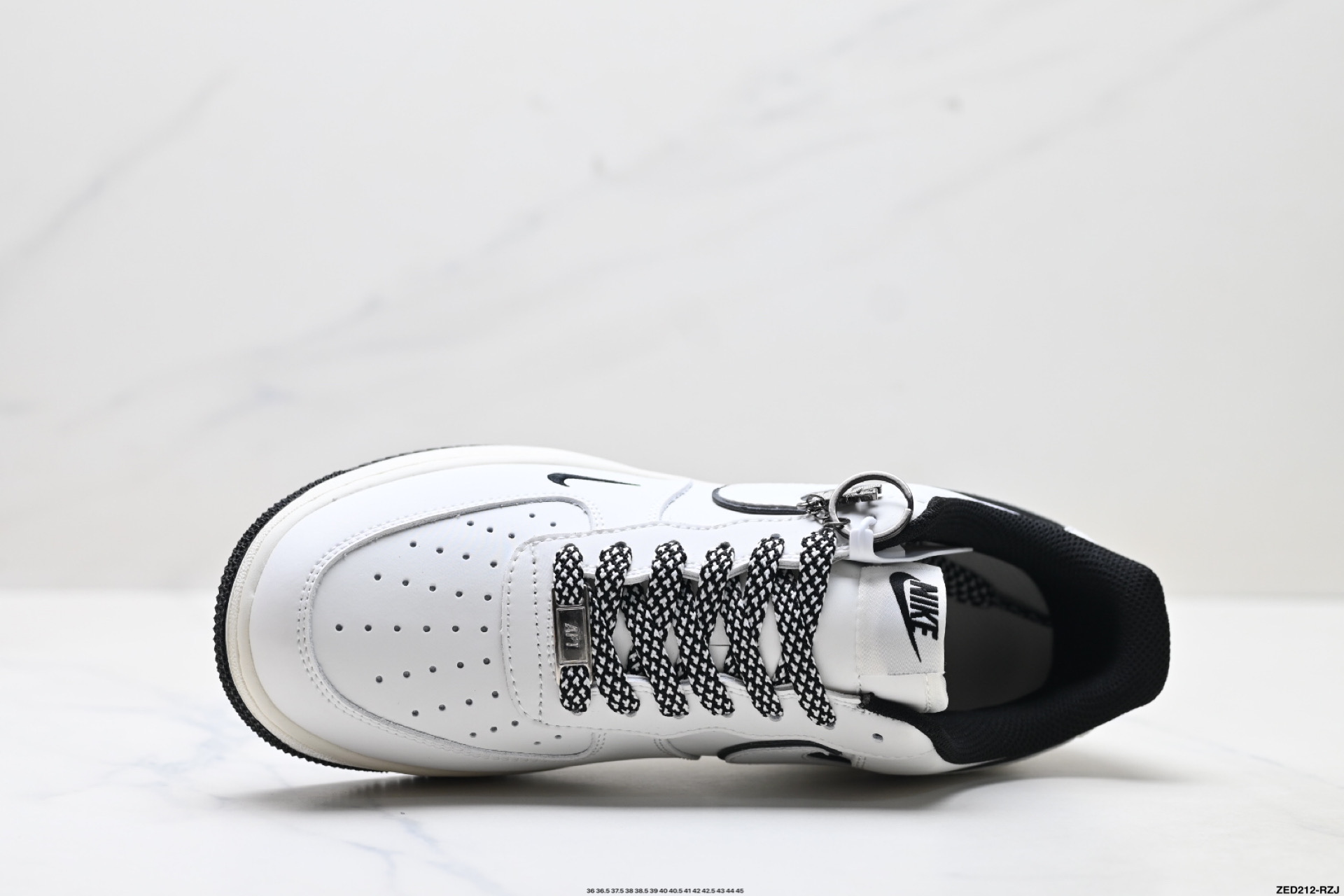 Nike Air Force 1 '07: Clásico Icono con Estilo Moderno Para Hombre y Mujer 3 i1758386619422 3649 0 1