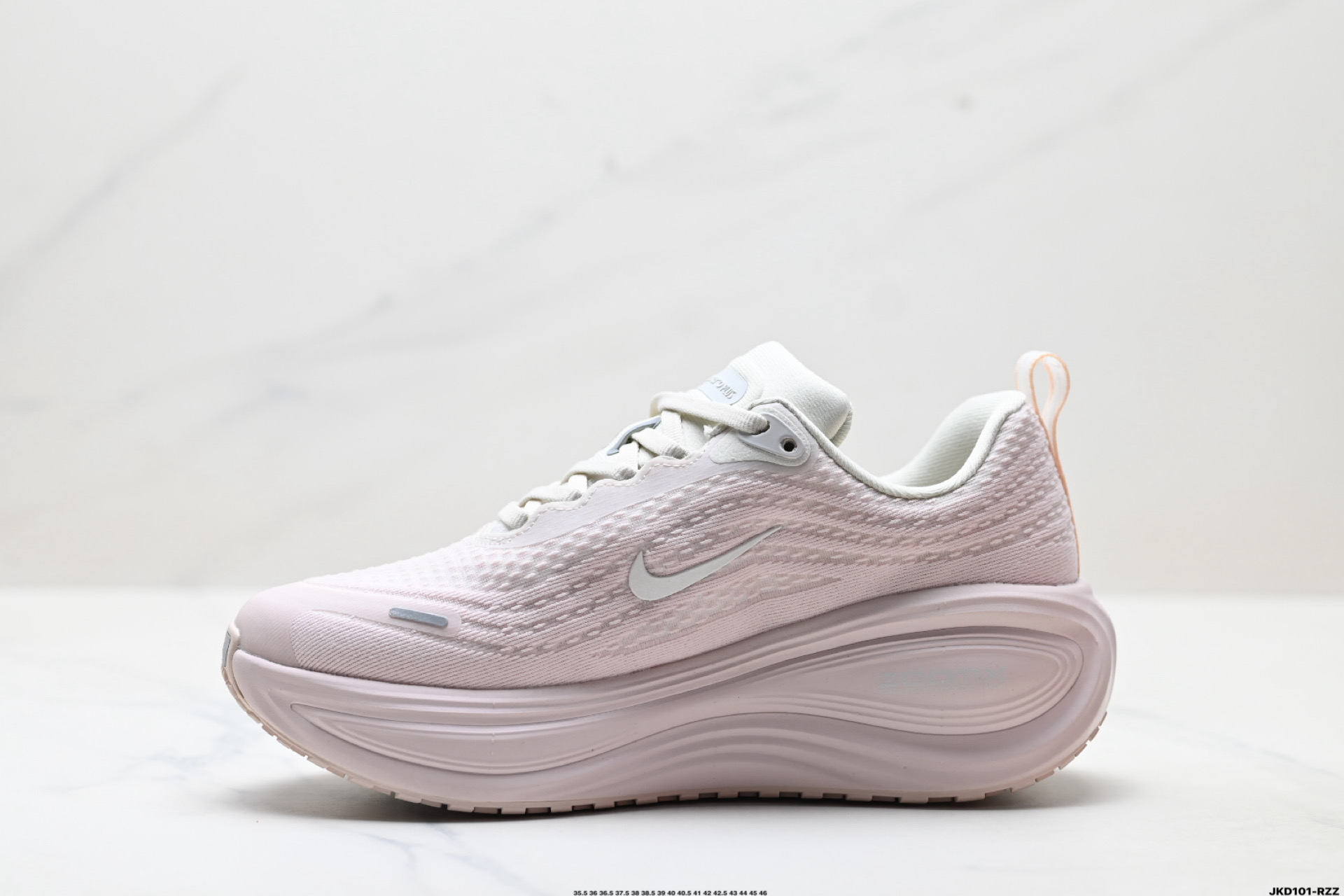 Nike Vomero Plus ReactX: Comodidad y Amortiguación para tus Carreras Diarias 4 i1758468894675 5601 0 2