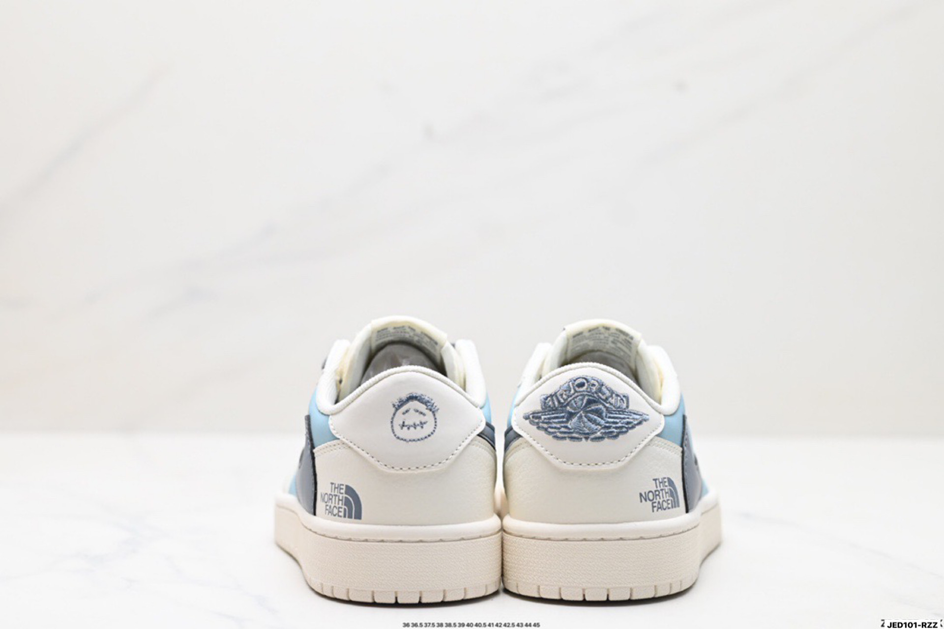 Nike Air Jordan 1 x Travis Scott: Estilo y Comodidad en Cada Paso 7 i1758471448918 9579 0 5