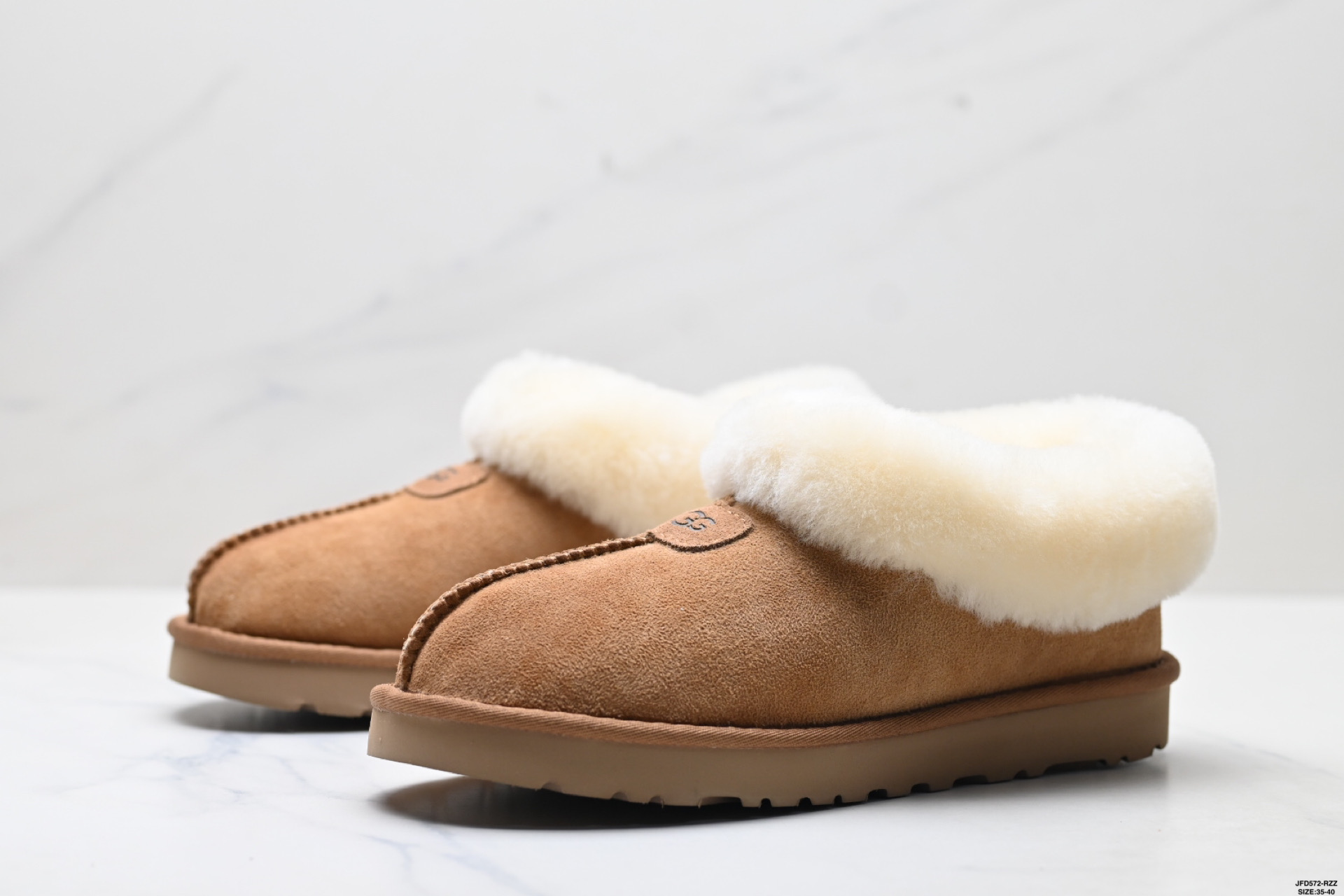 UGG 绒面 英伦风厚底增高柔软舒适 日常通勤 加绒保暖 雪地靴