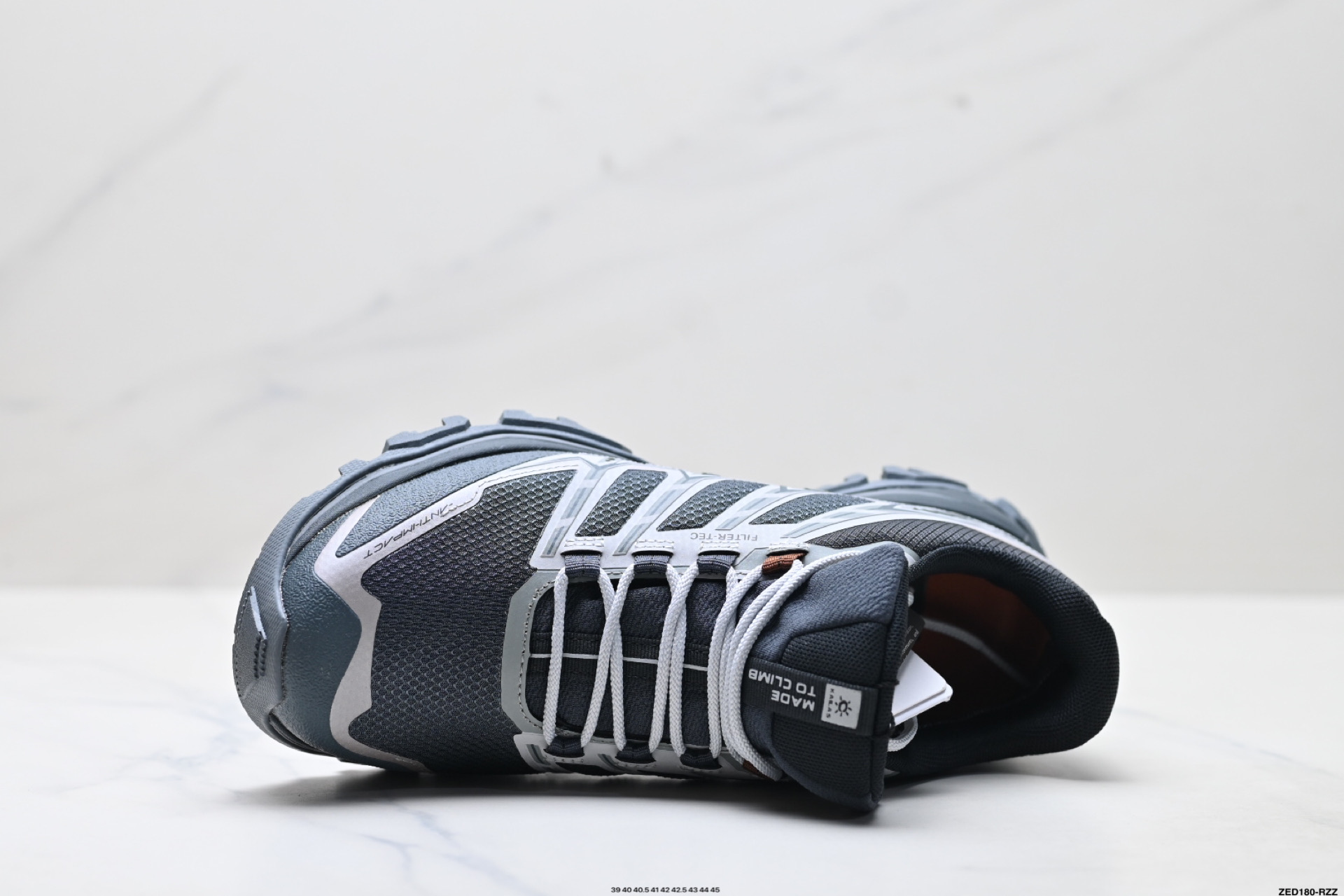 凯乐石KAILAS 远征5 FLT 舒适简约经典登山 防滑耐磨防水 低帮 徒步鞋 KS251