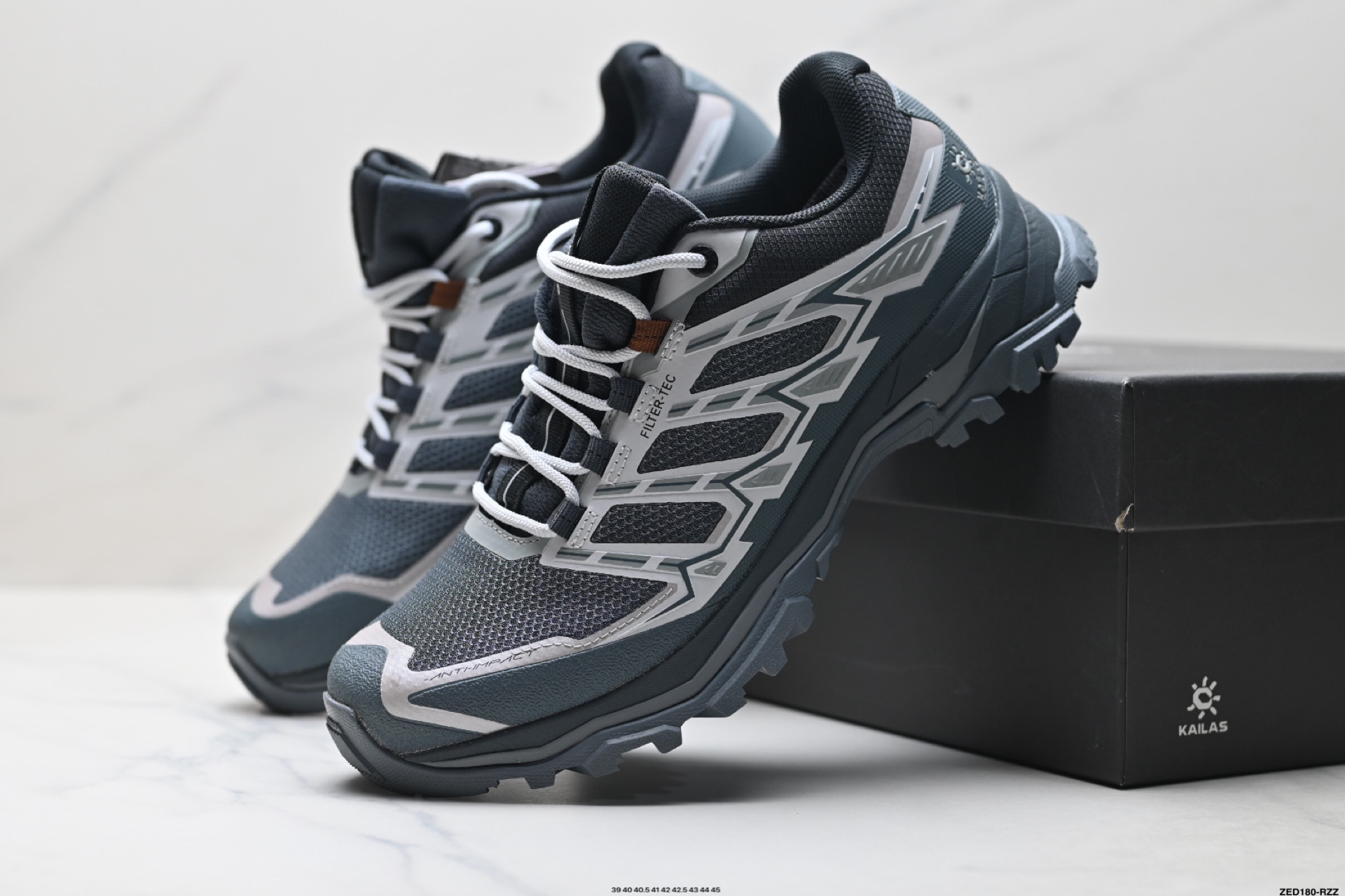 凯乐石KAILAS 远征5 FLT 舒适简约经典登山 防滑耐磨防水 低帮 徒步鞋 KS251