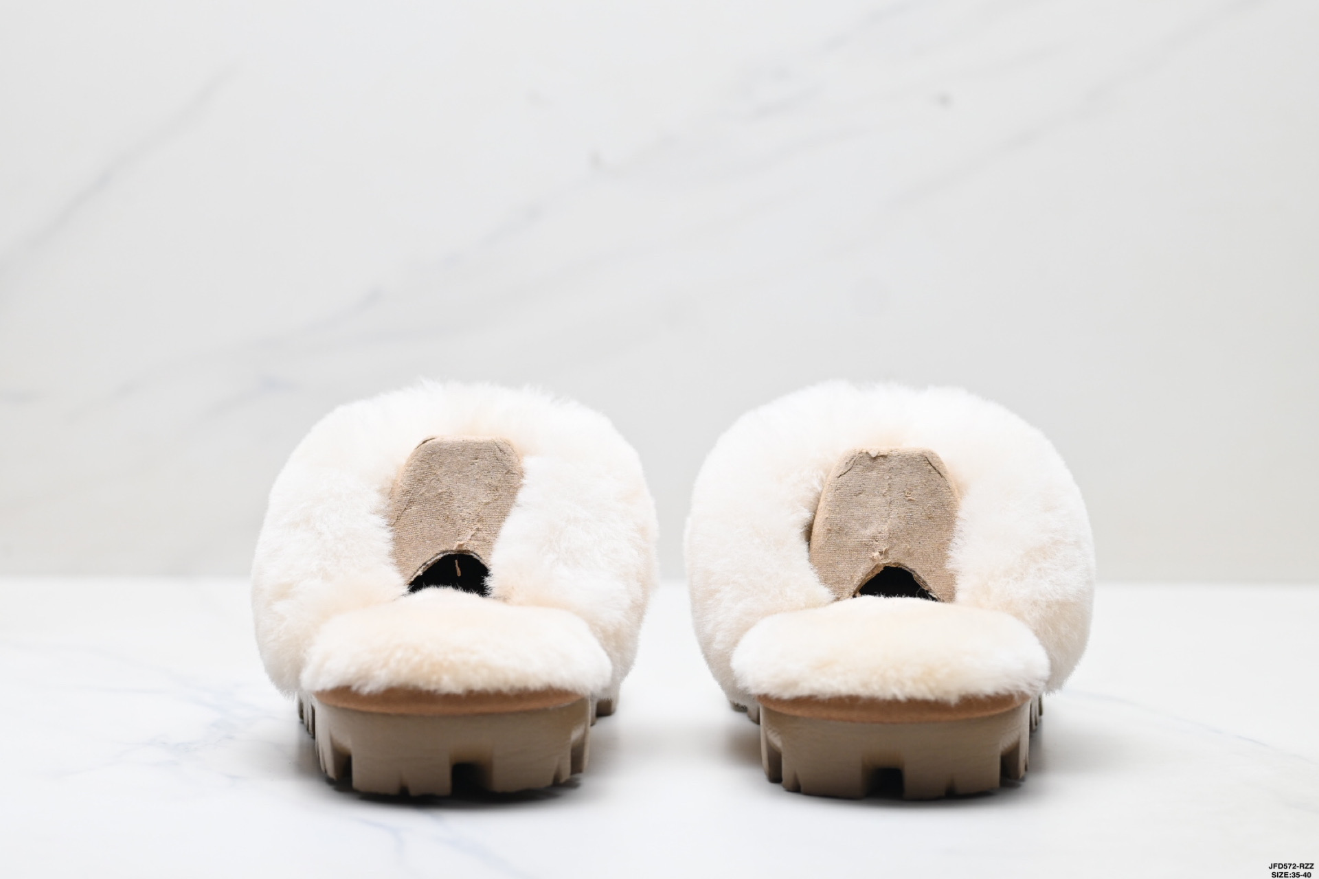 UGG羊皮毛一体 百搭休闲毛拖 舒适保暖防水雪地靴