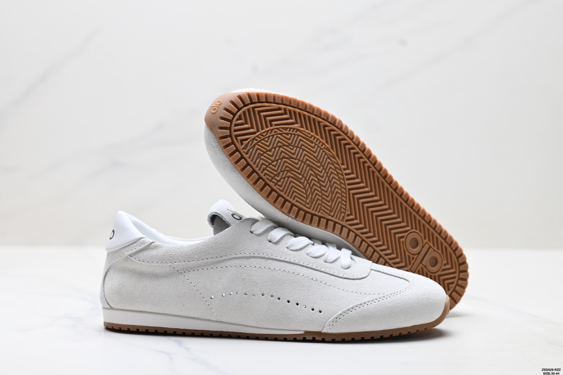 LO YOGAALOSunset新款运动鞋绒面革低帮薄底休闲鞋简约风