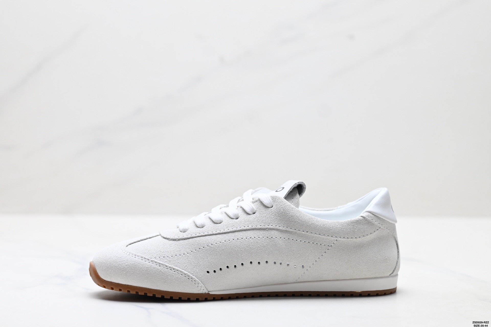 LO YOGAALOSunset新款运动鞋绒面革低帮薄底休闲鞋简约风