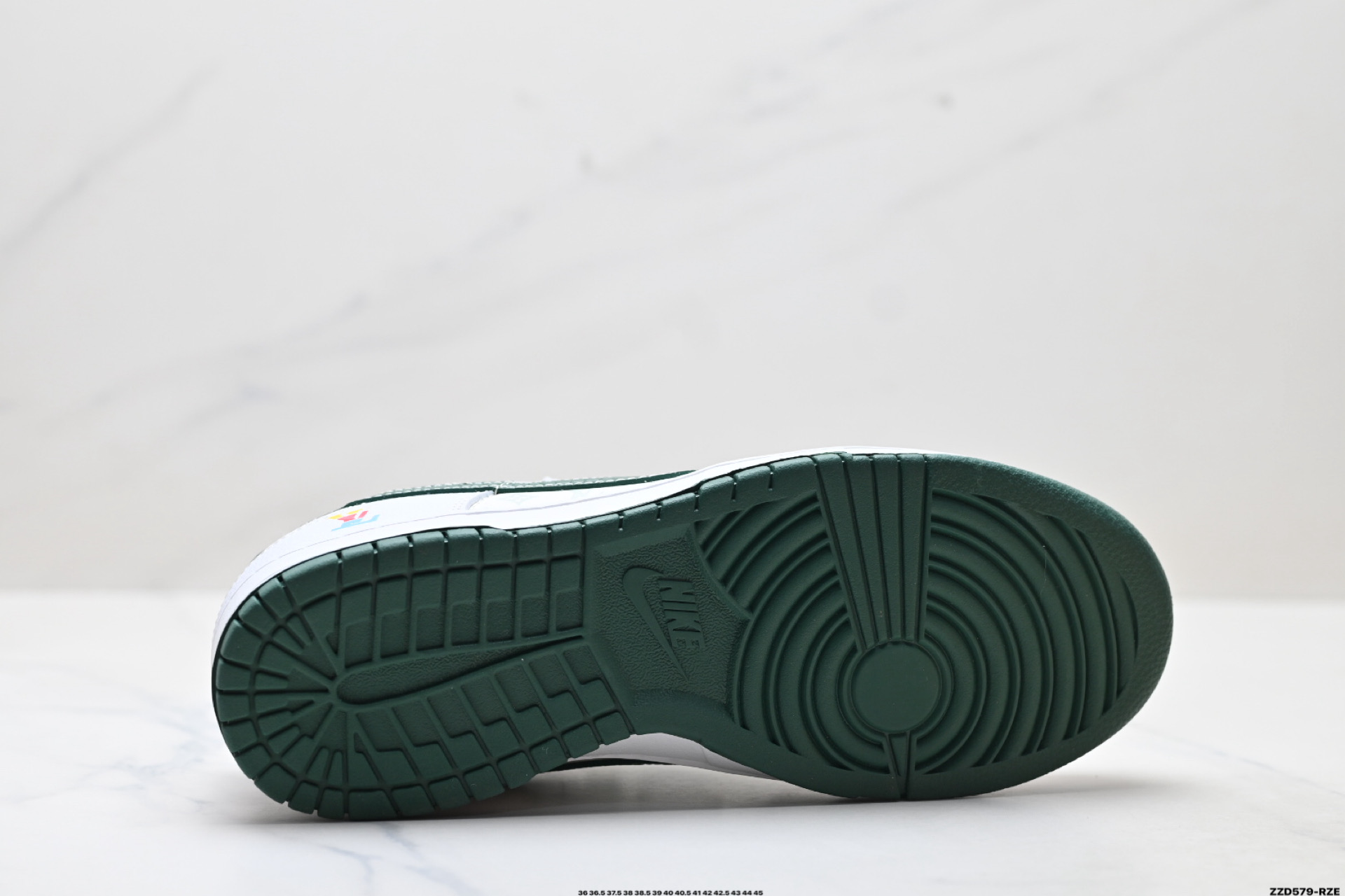 Nike Dunk Low Retro ‘DIY高端定制’耐克 低帮休闲运动板鞋 HS2506-214