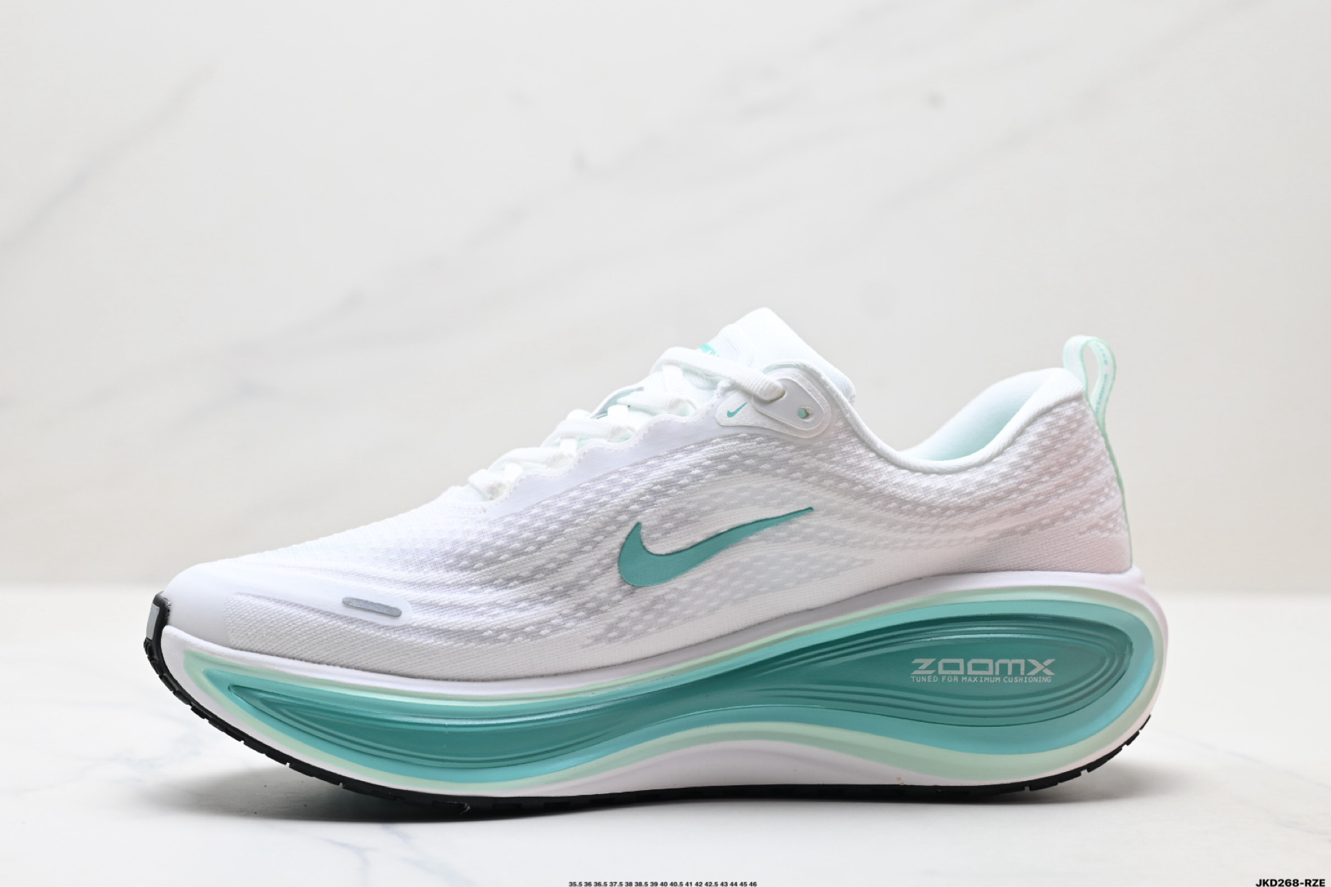 Nike VOMERO PLUS 耐克 舒适减震防滑 低帮跑步鞋 全掌ReactX泡绵中底 HV8154-100