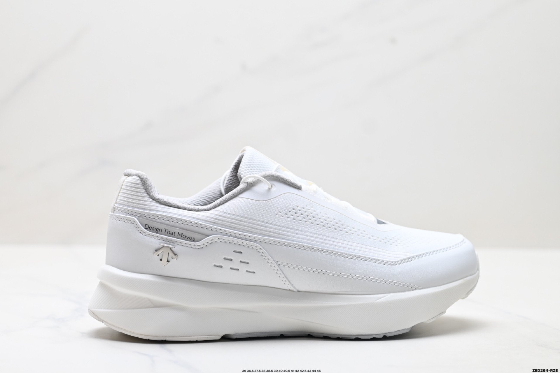 270 DESCENTE迪桑特秋季男女同款跑步系列运动健身流体鞋 D4331RRN28