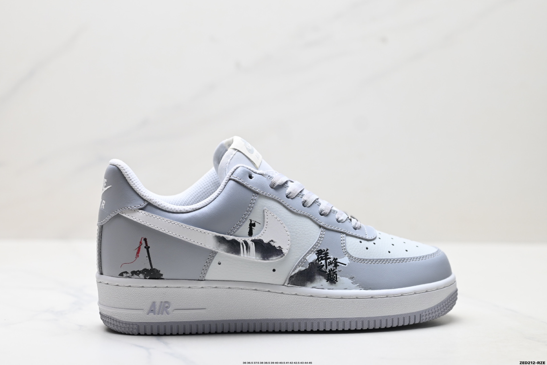 NIKE AIR FORCE 1‘07 CW1888-060 NIKE AIR FORCE 1‘07 CW1888-060