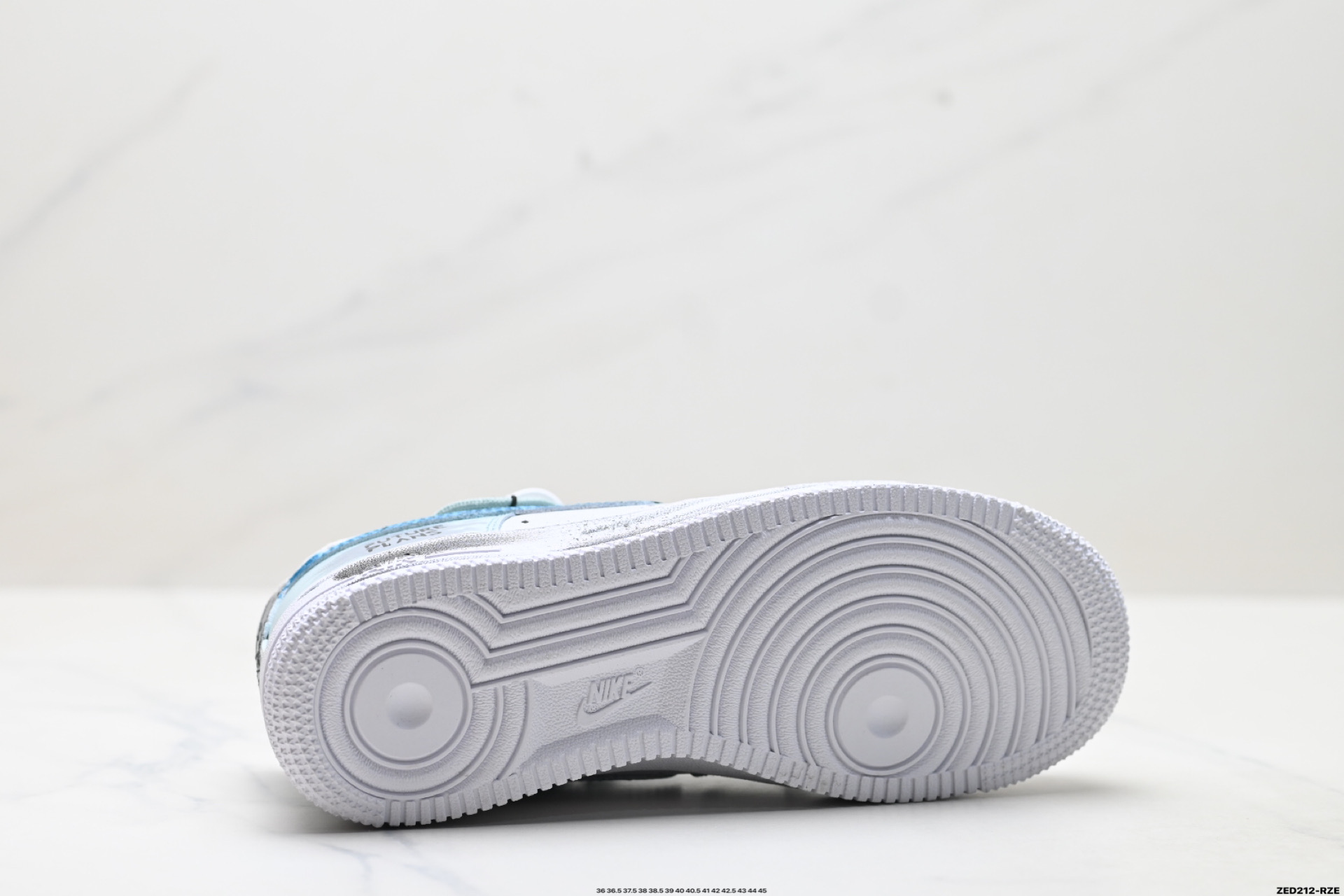 NIKE AIR FORCE 1‘07 LJ8822-202