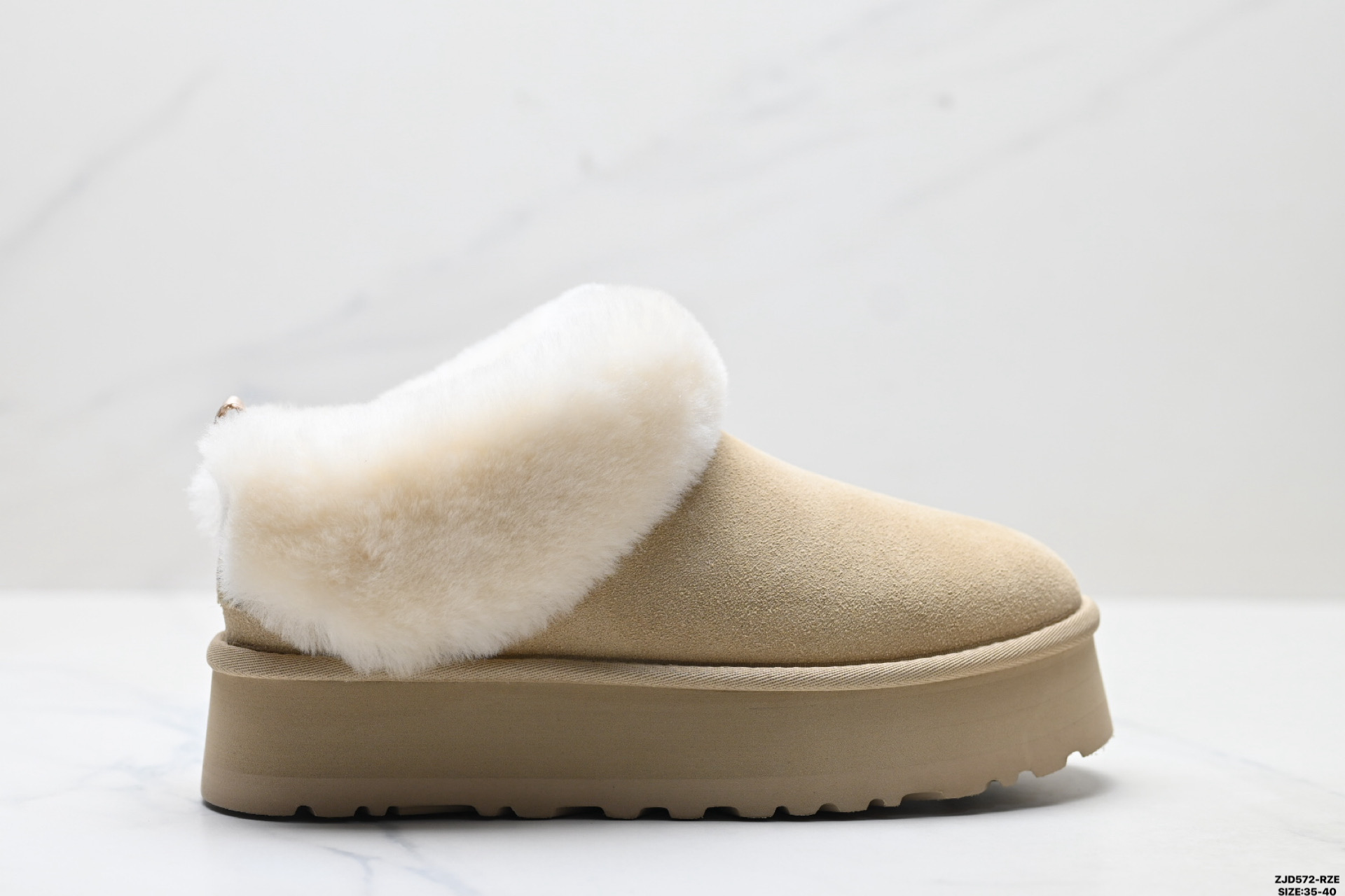 UGG Classic Comfortable Botines de Plataforma para Mujer – Comodidad y Estilo