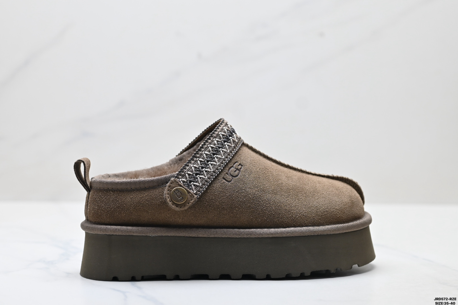 UGG Tazz Mules: Comodidad, Estilo y Calidez para tus Pies | Variedad de Tallas