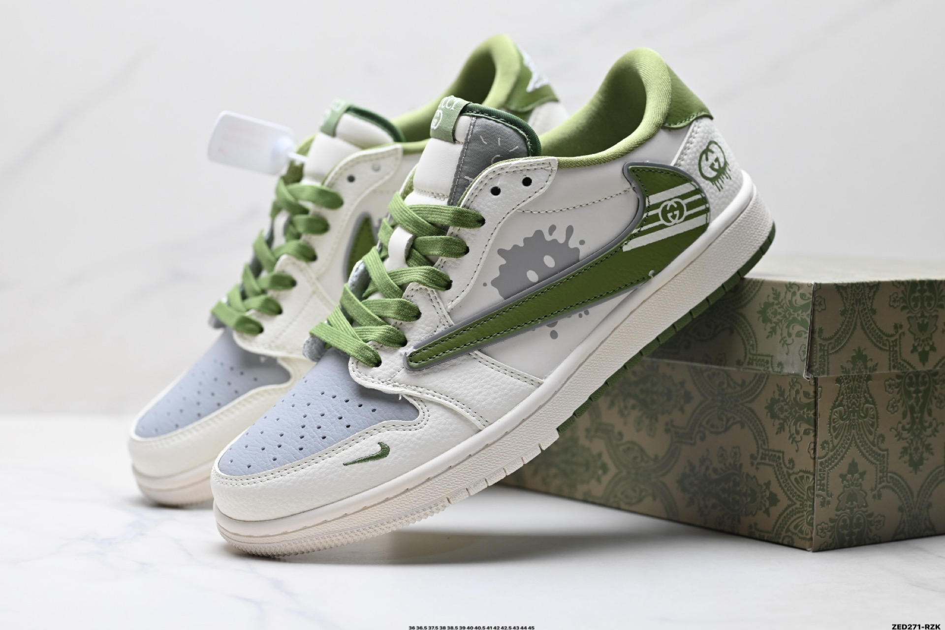 Nike Air Jordan 1 x Travis Scott AJ1倒勾 乔一倒钩 ‘DIY’定制 耐克 低帮文化篮球鞋 XD0798-307