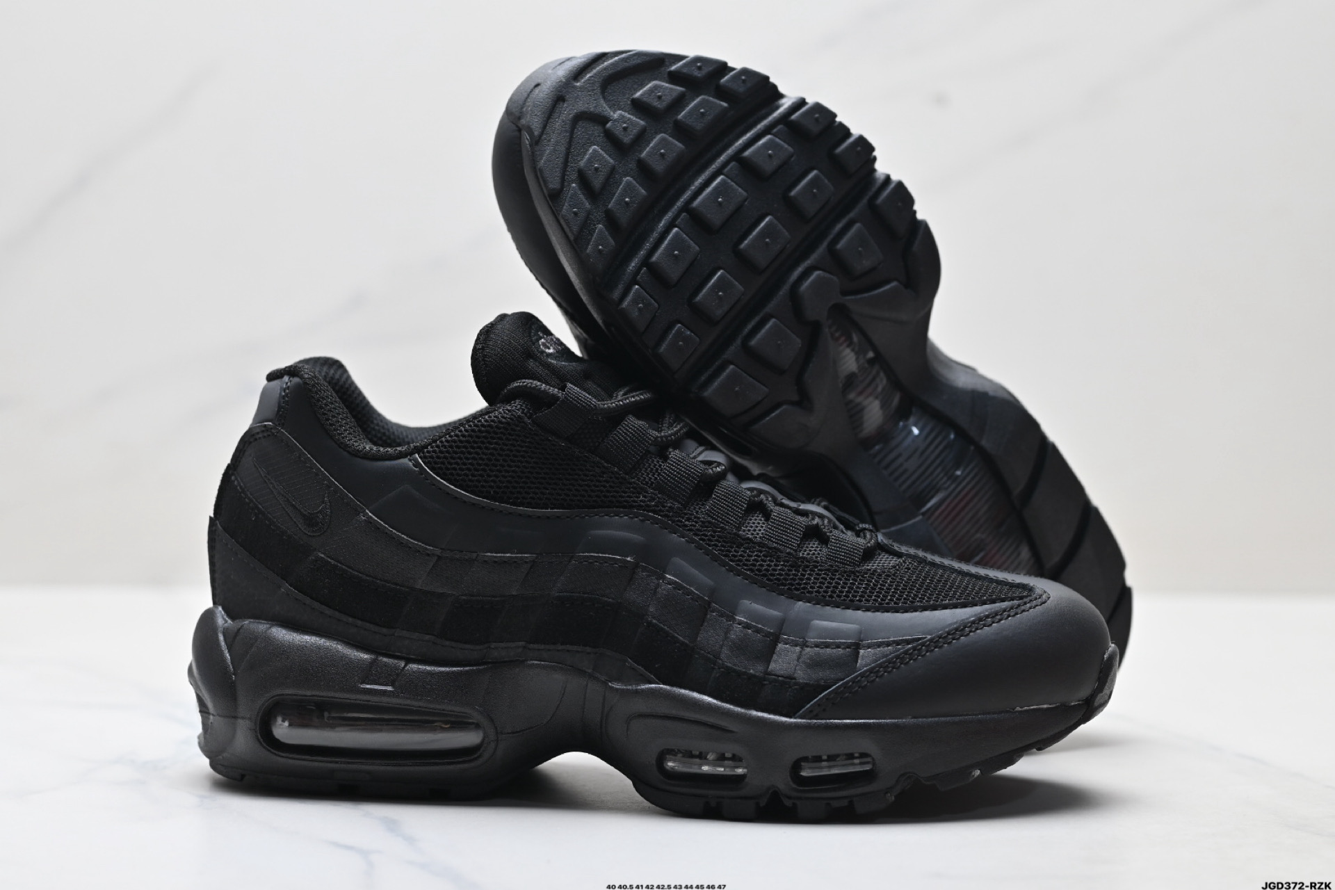 NIKE AIR 95 耐克 气垫复古慢跑百搭鞋休闲运动鞋 CI3705-001