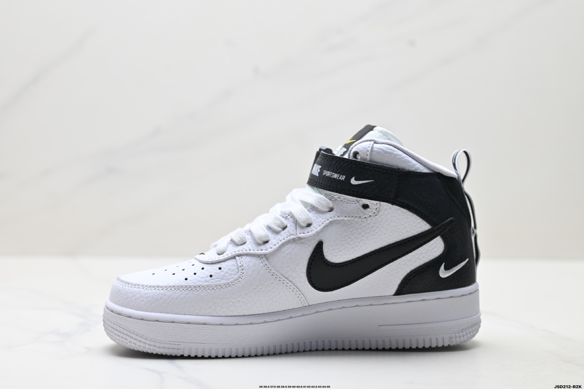Nike Air Force 1 Mid 07 804609-103