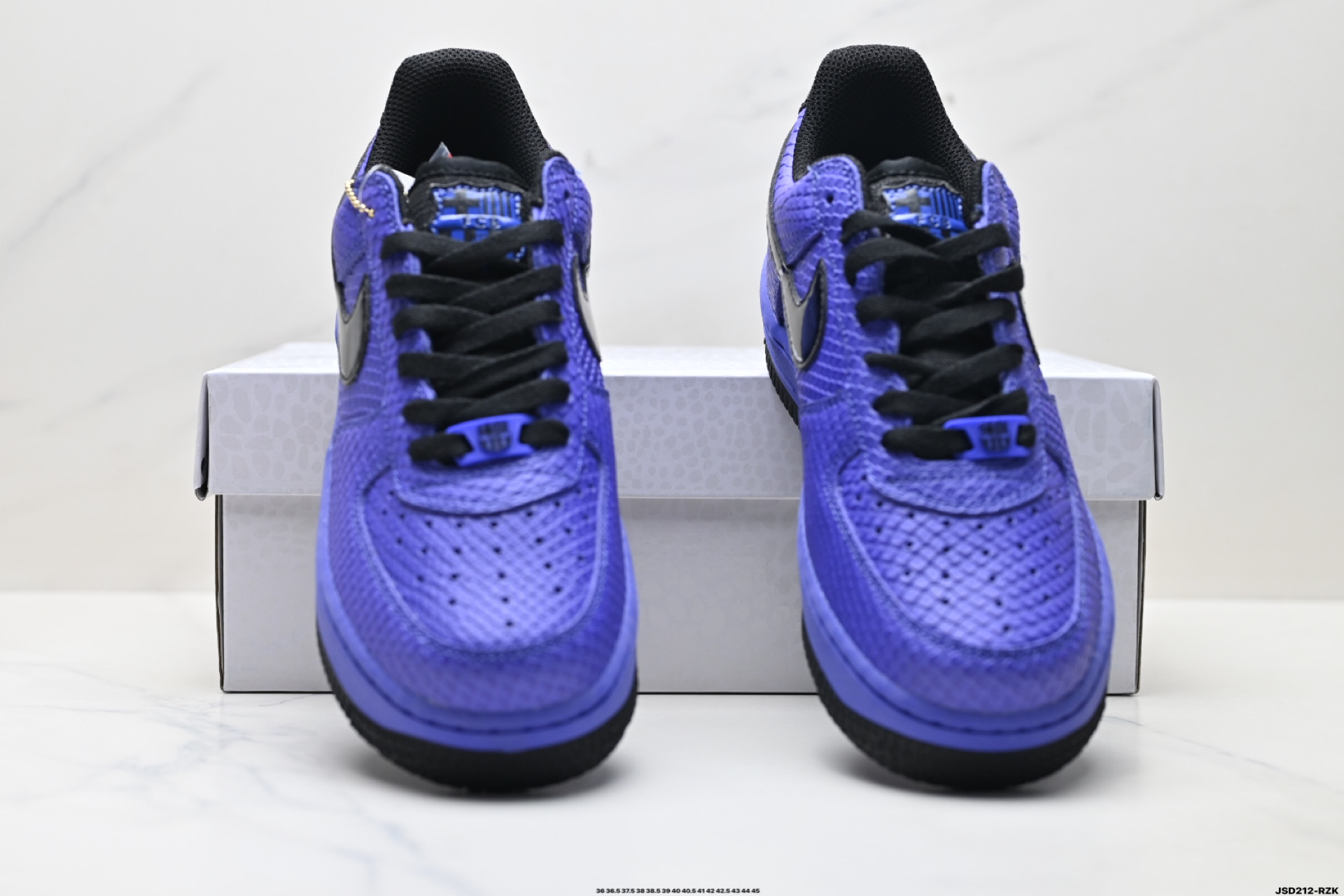 NIKE AIR FORCE 1‘07 II7062-500