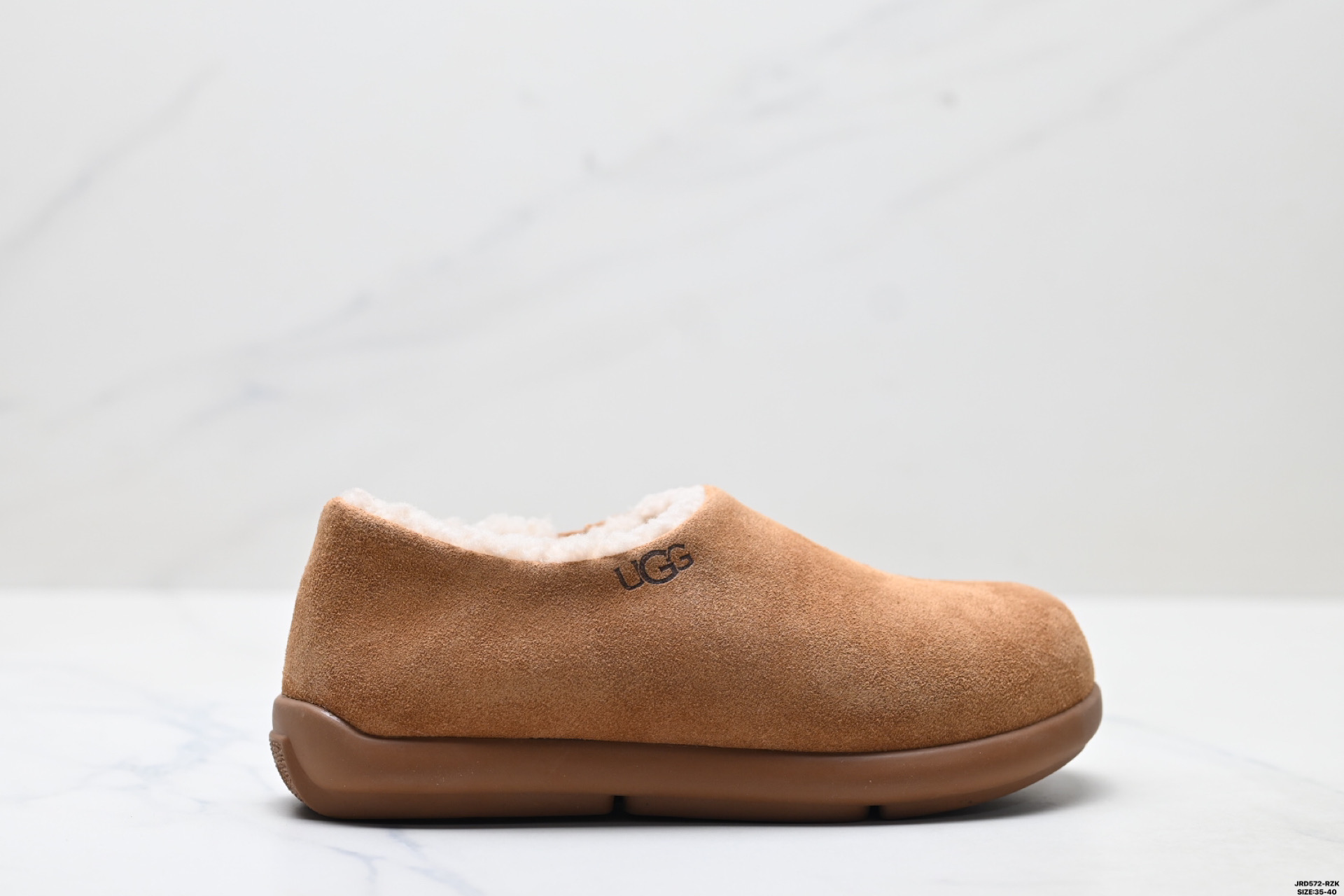 UGG Tasman Zuecos para Mujer – Comodidad y Estilo para el Hogar y el Exterior