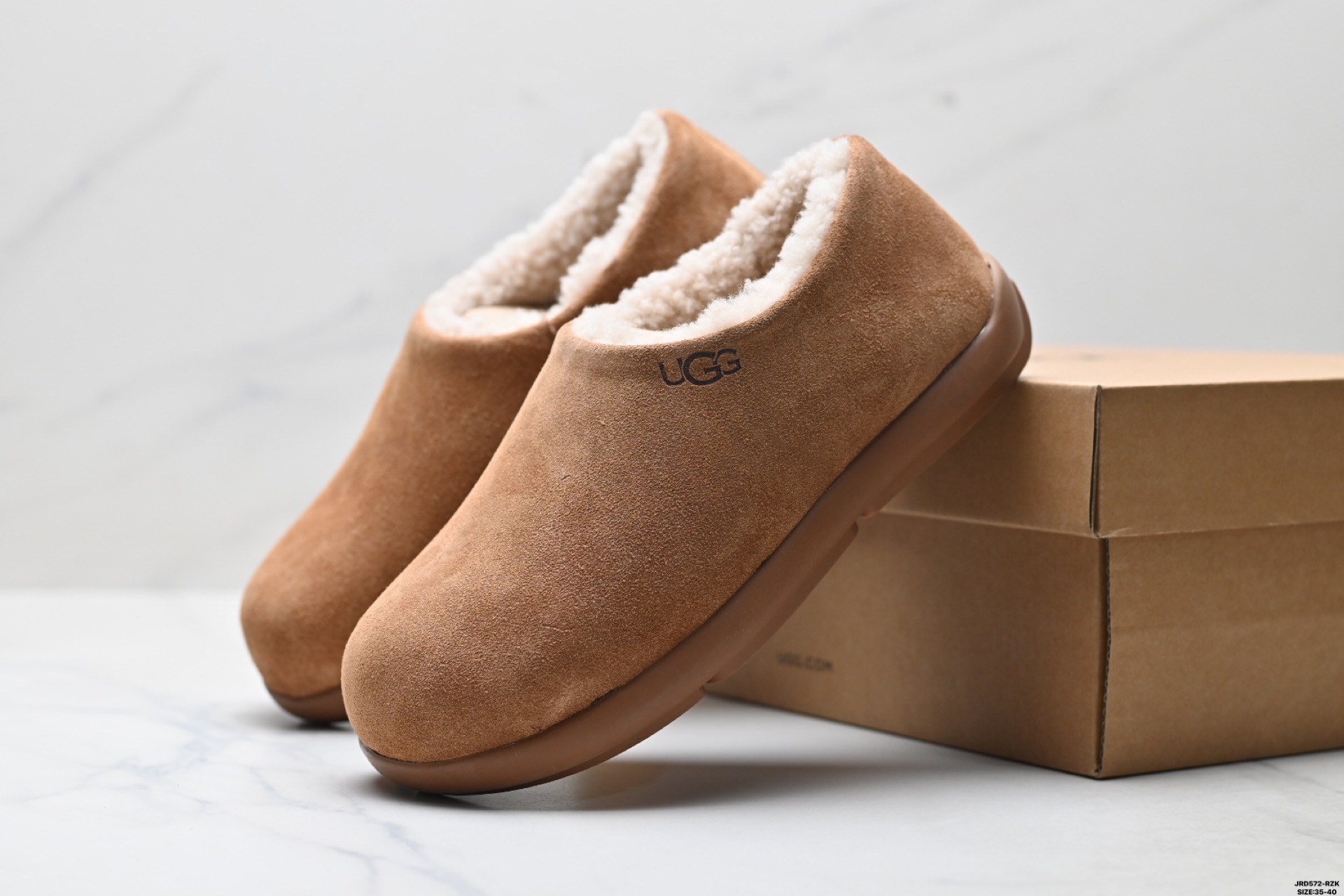 UGG Tasman Zuecos para Mujer - Comodidad y Estilo para el Hogar y el Exterior 9 i1758643873843 5699 0 7