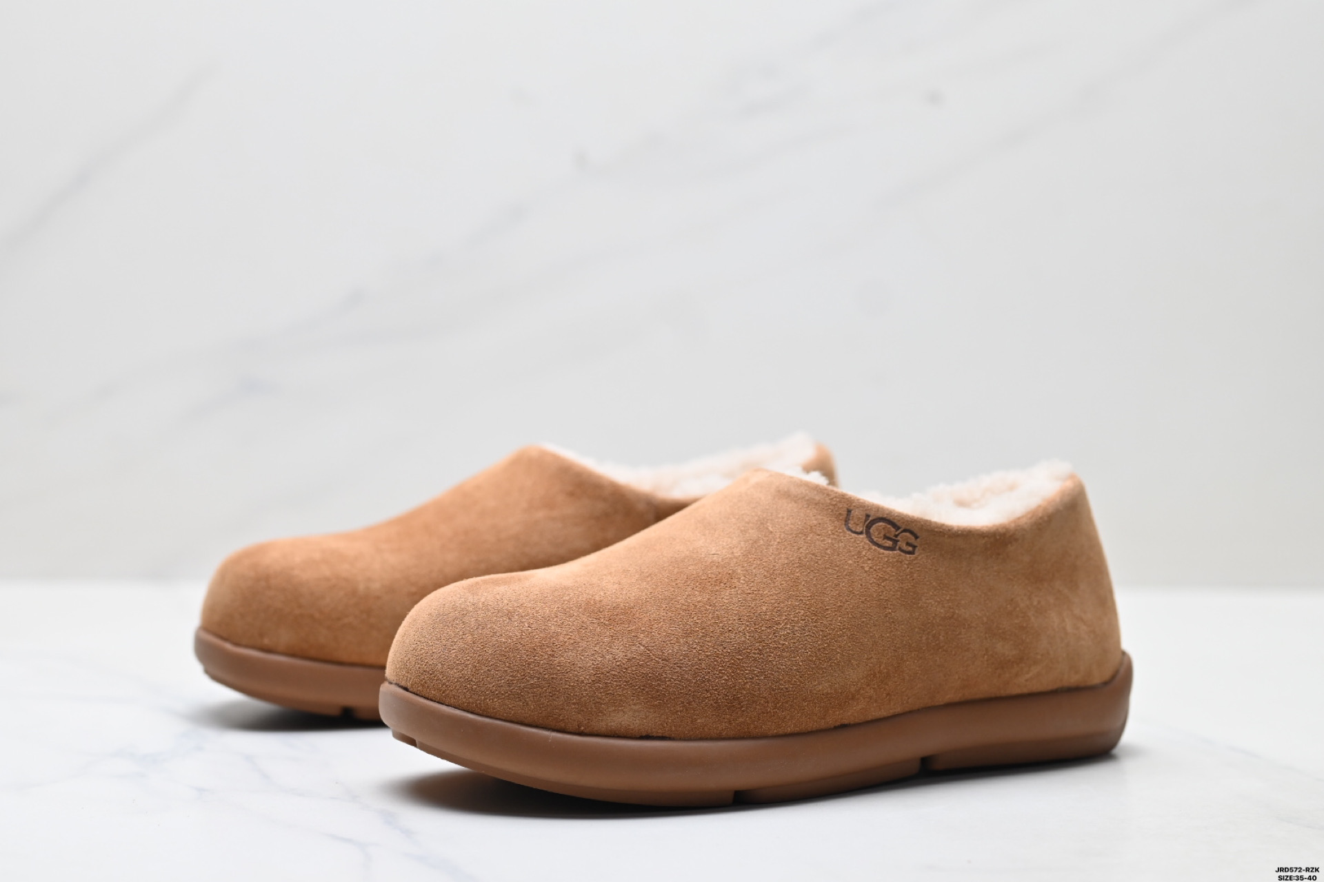 UGG Tasman Zuecos para Mujer - Comodidad y Estilo para el Hogar y el Exterior 5 i1758643876199 3603 0 3