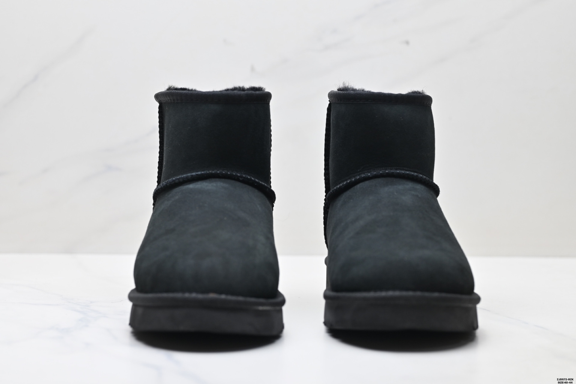 250 UGG CLASSIC MINI II 麂皮 中筒保暖雪地靴 1016222