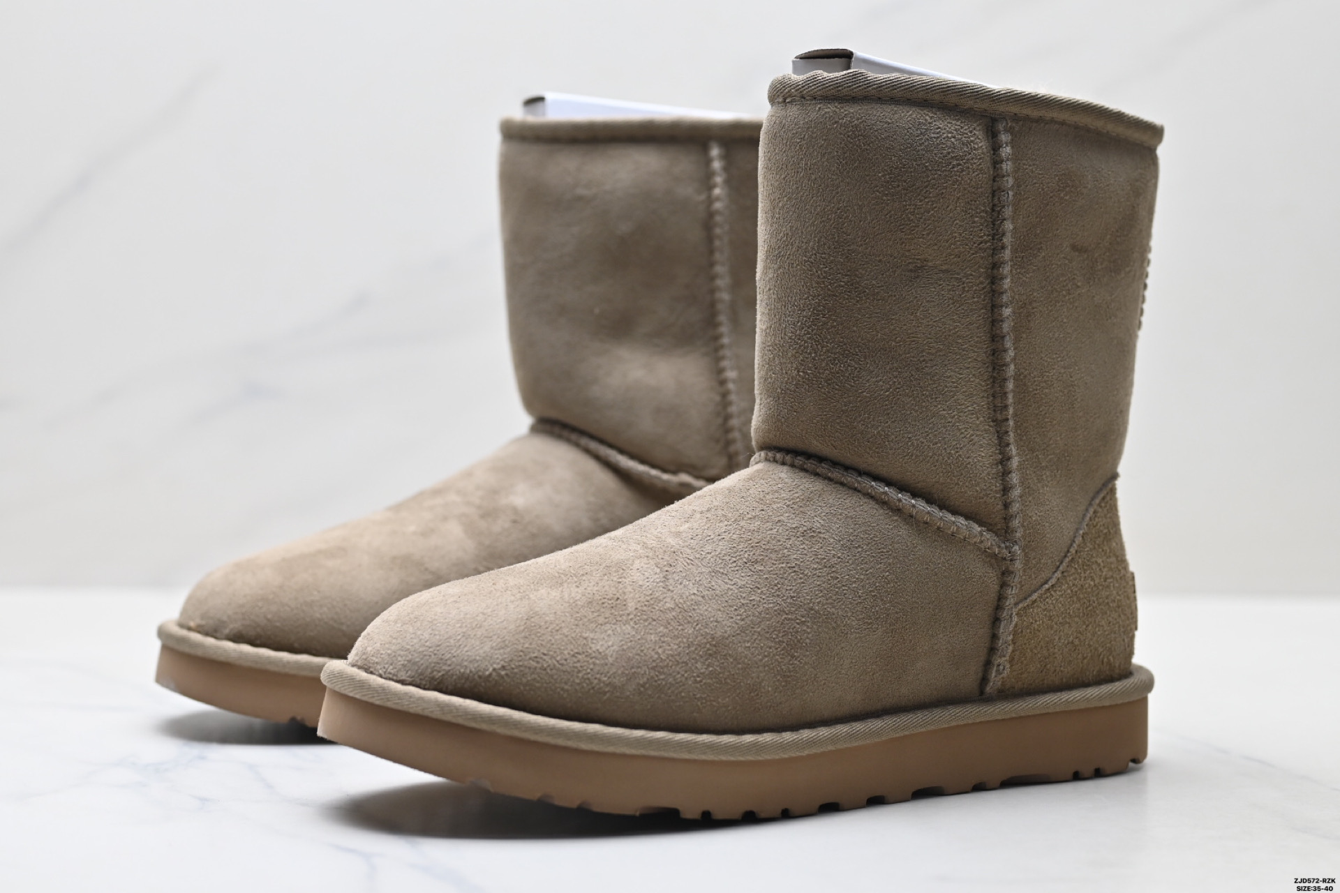 250 UGG CLASSIC SHORT II 麂皮 高筒保暖雪地靴 1016223