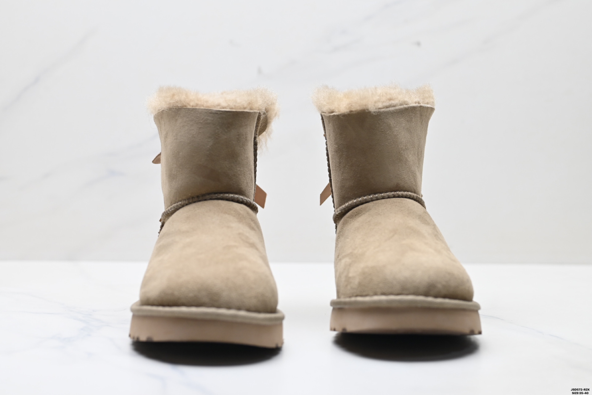 220 UGG 6501 单丝带蝴蝶结秋冬羊皮毛一体雪地靴 全