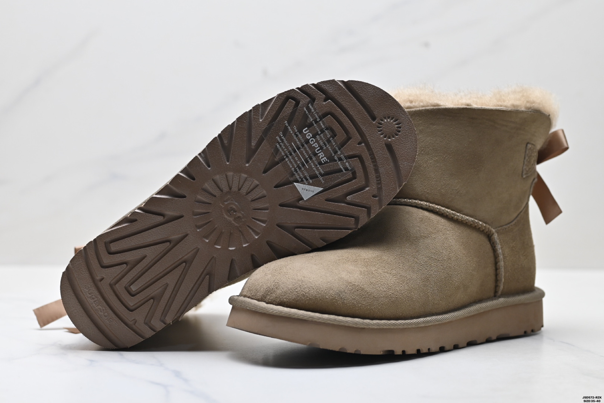 220 UGG 6501 单丝带蝴蝶结秋冬羊皮毛一体雪地靴 全