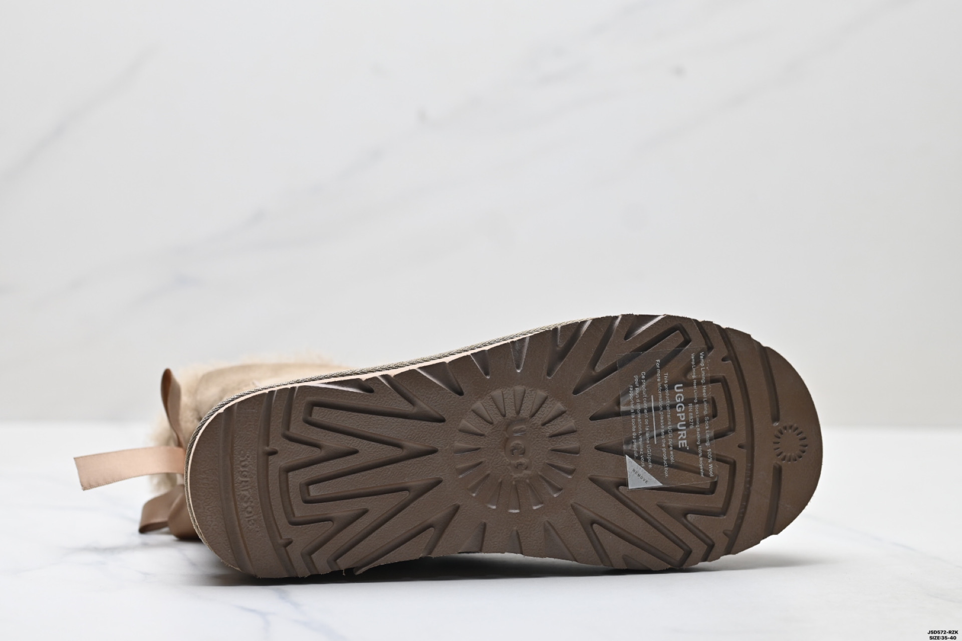 220 UGG 6501 单丝带蝴蝶结秋冬羊皮毛一体雪地靴 全