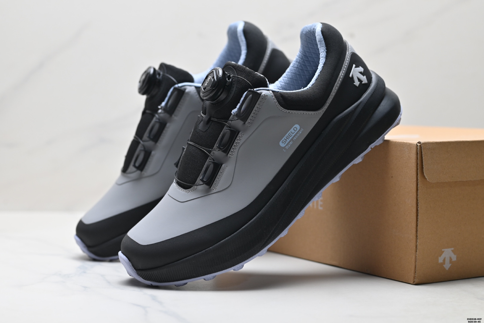 迪桑特DESCENTE PRIMER GTX男款DUALIS通勤防水耐磨低帮户外休闲鞋 D3432LCR23